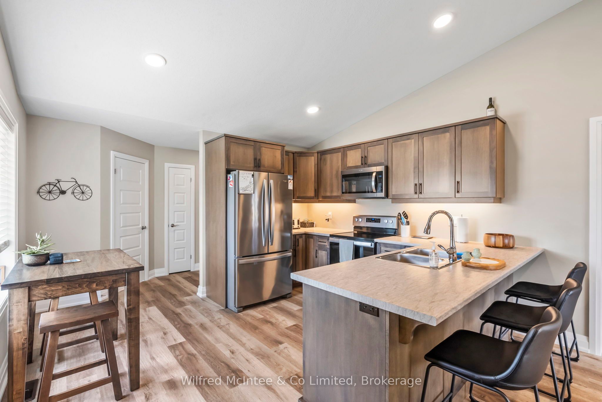 201 Eccles Avenue Property Photo 15
