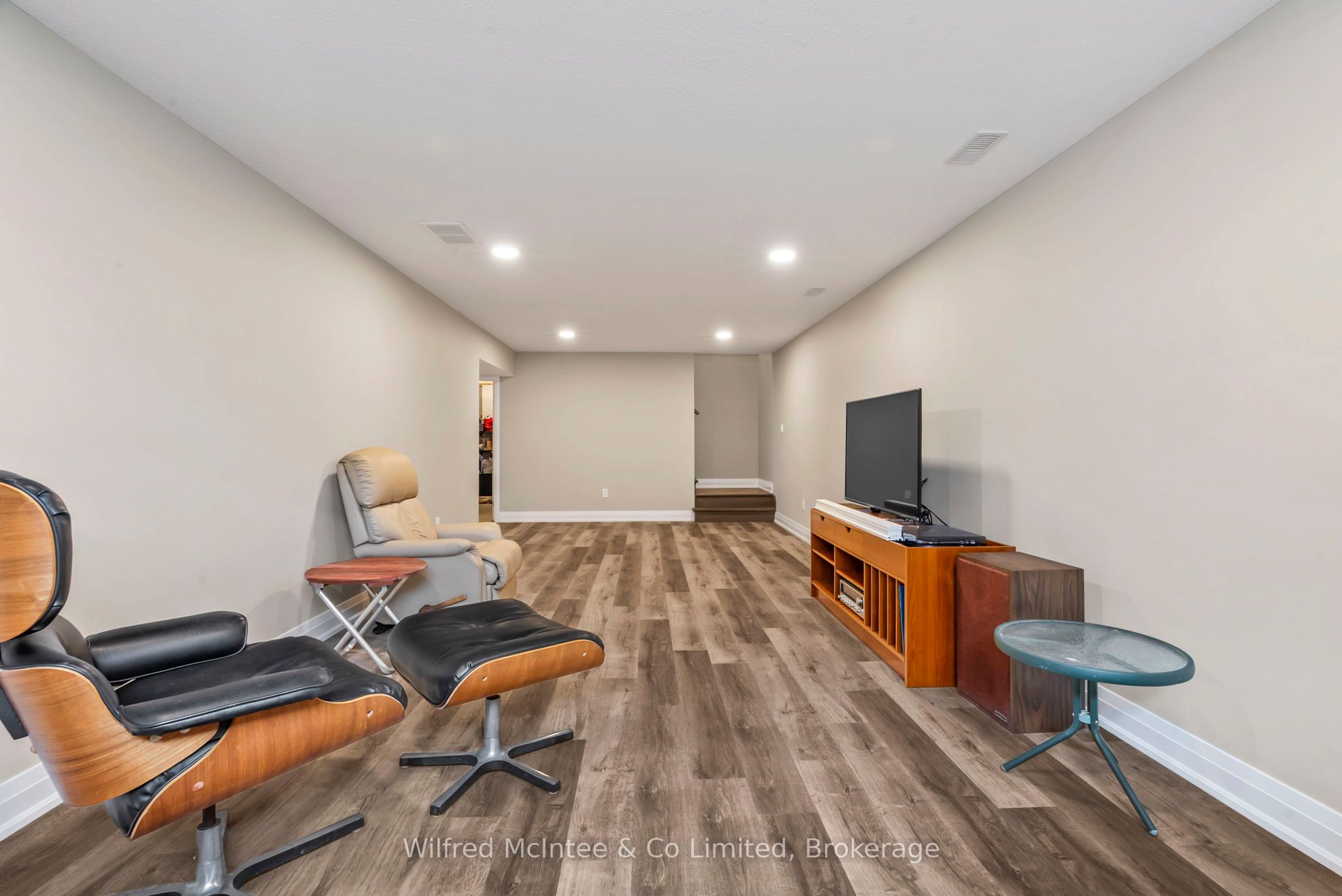 201 Eccles Avenue Property Photo 25
