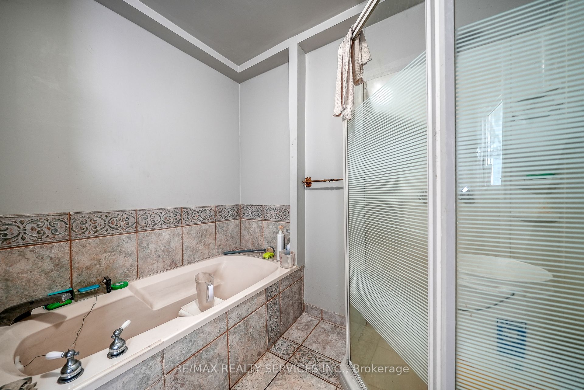 24 Norlan Avenue Property Photo 25