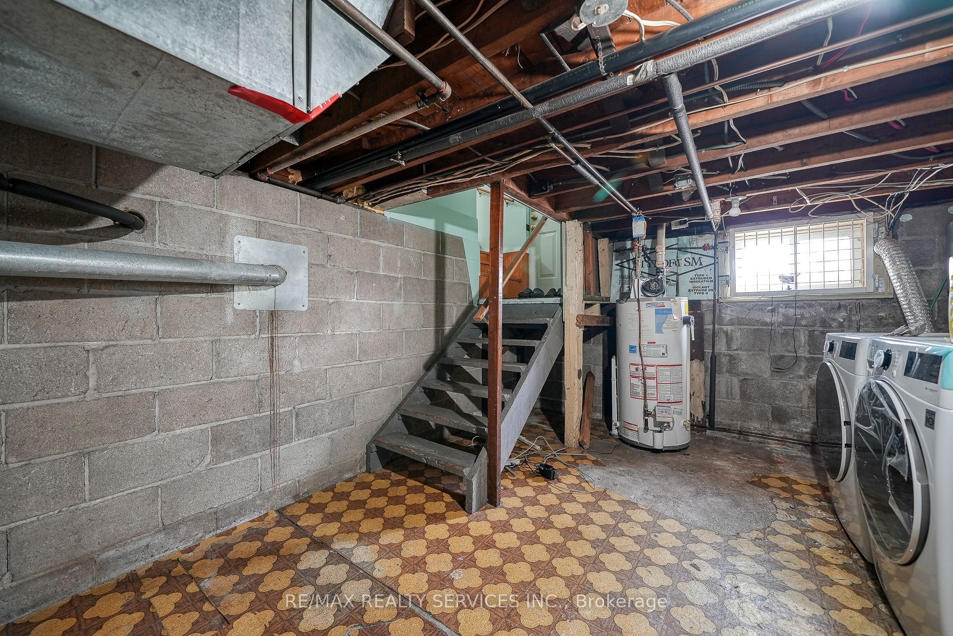 24 Norlan Avenue Property Photo 27