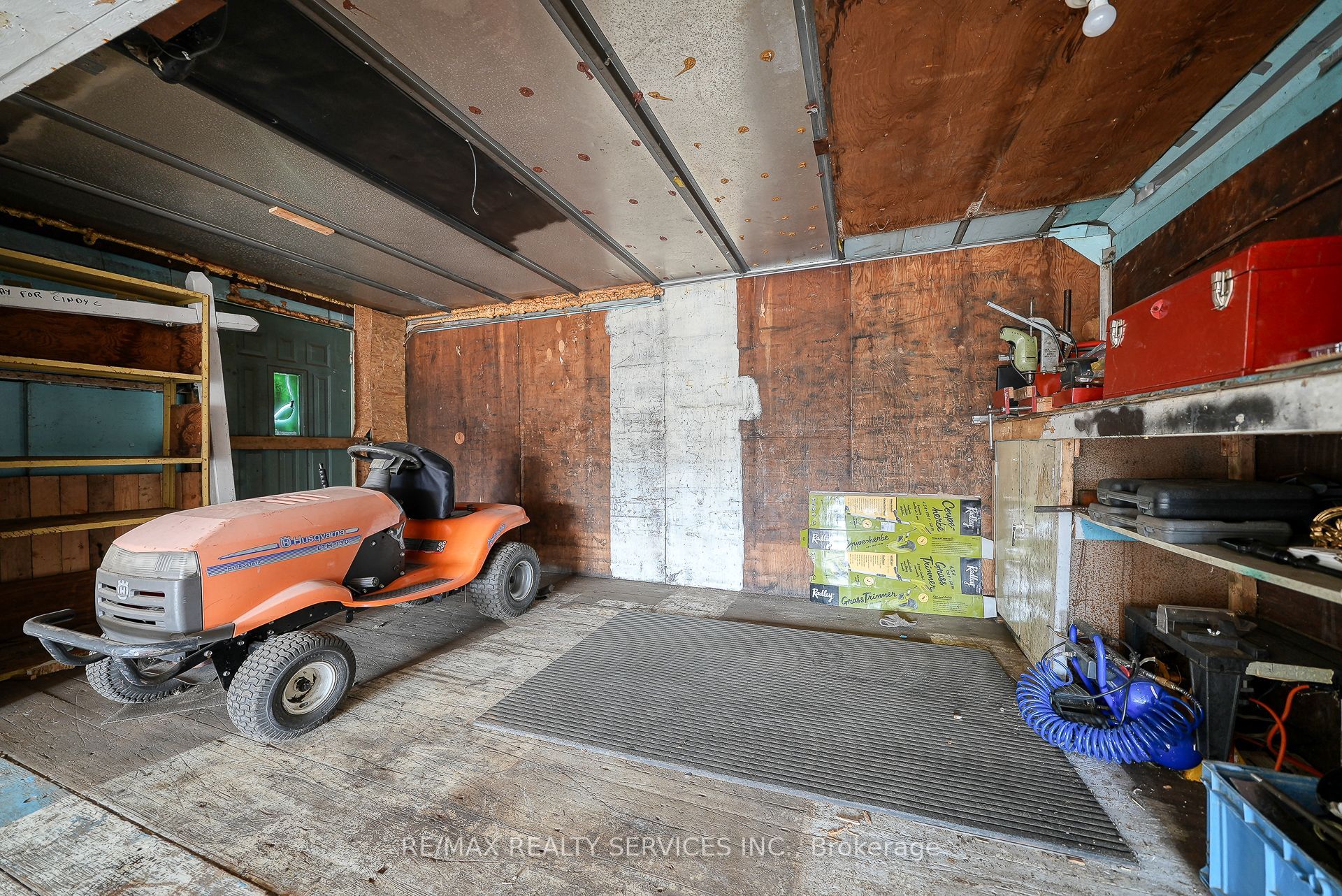 24 Norlan Avenue Property Photo 30