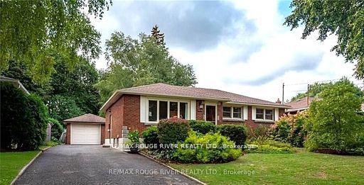 6478 Brock Street Property Photo