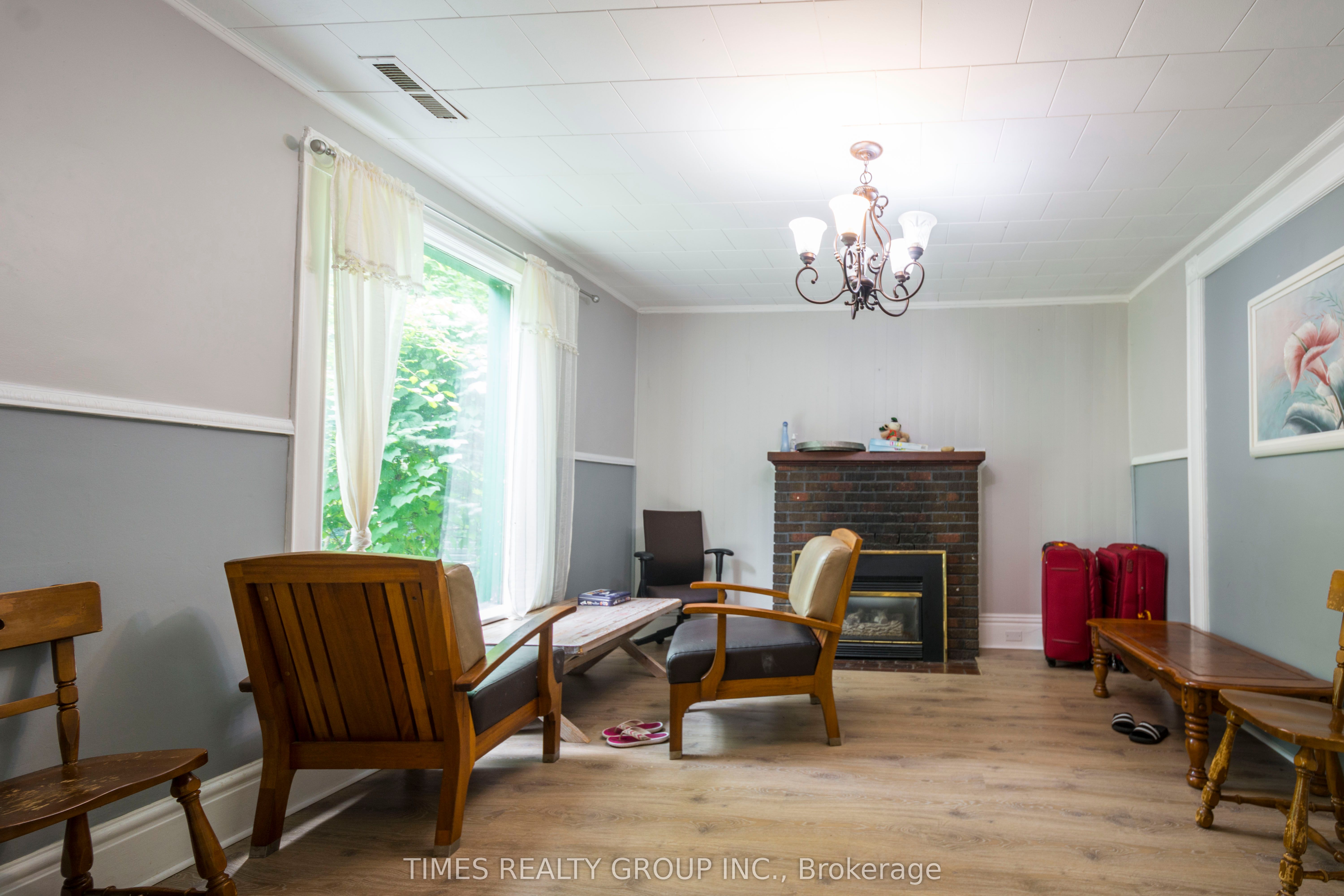 12 Murney St Property Photo 9