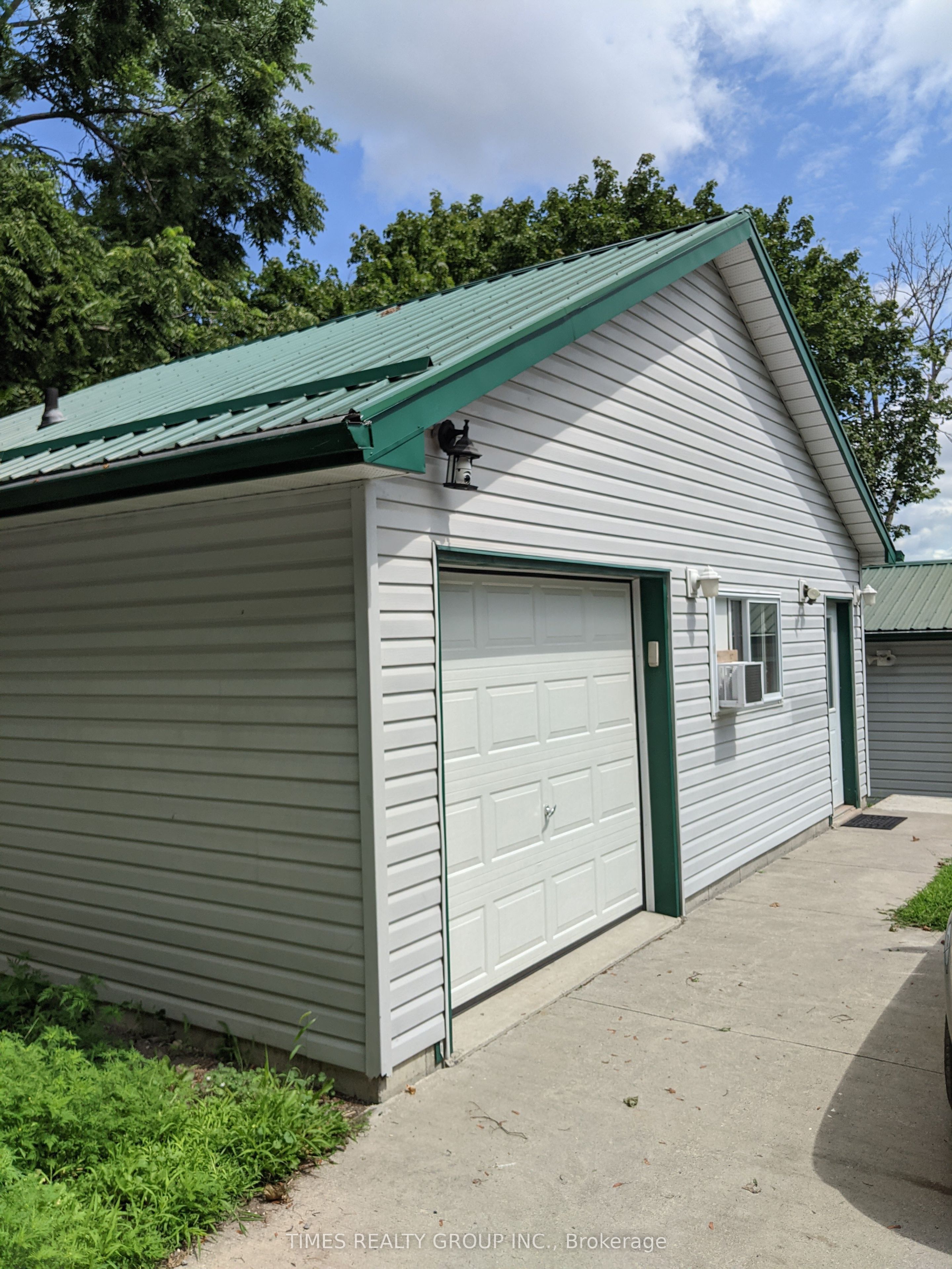 12 Murney St Property Photo 21