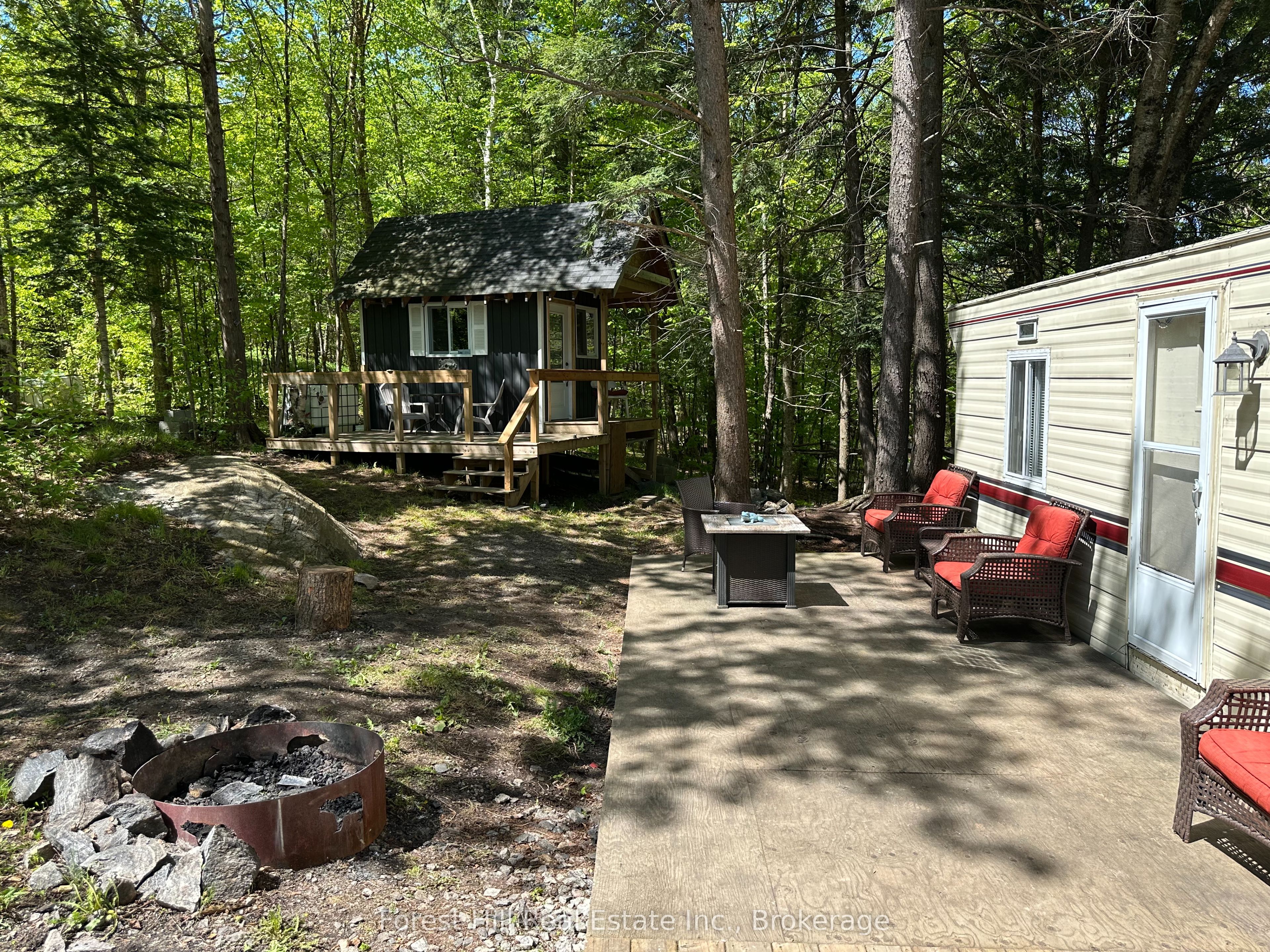 55 Hilltop Rd