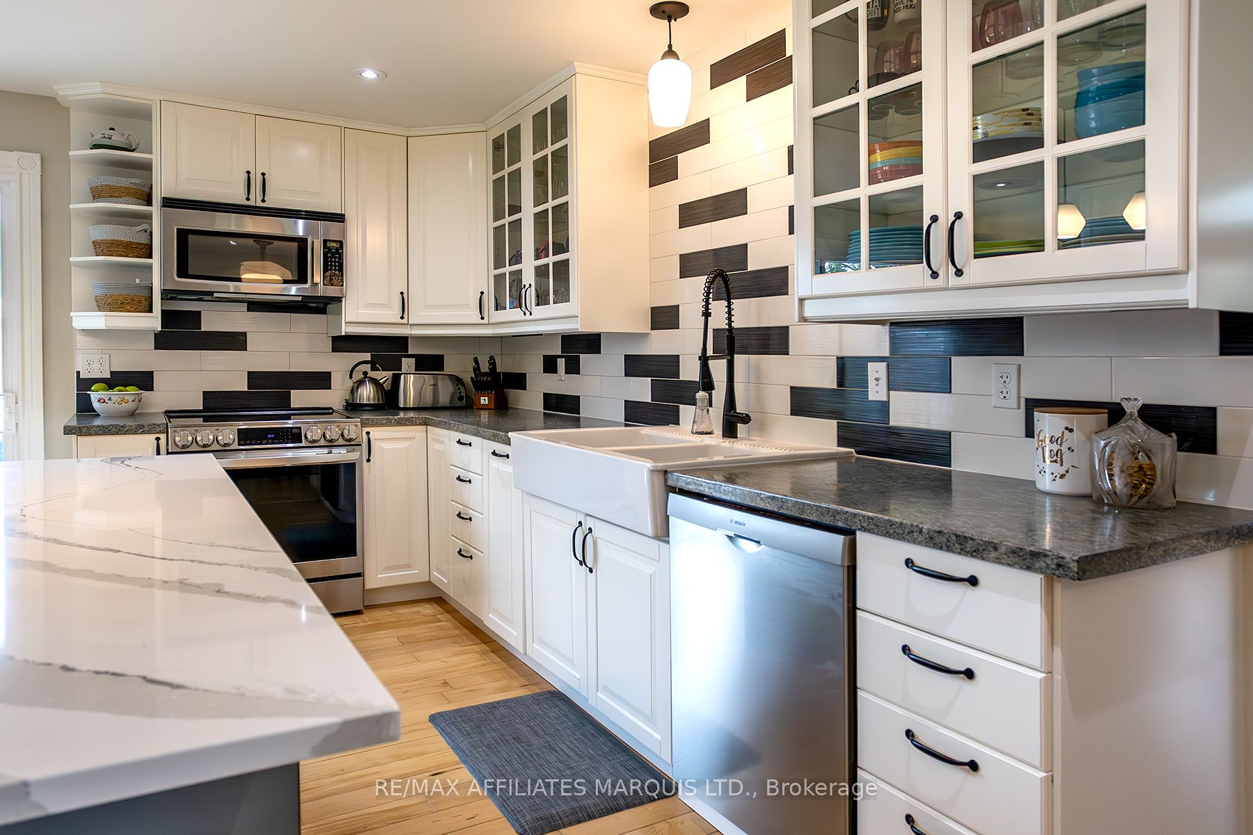 28 Meikle Street Property Photo 8
