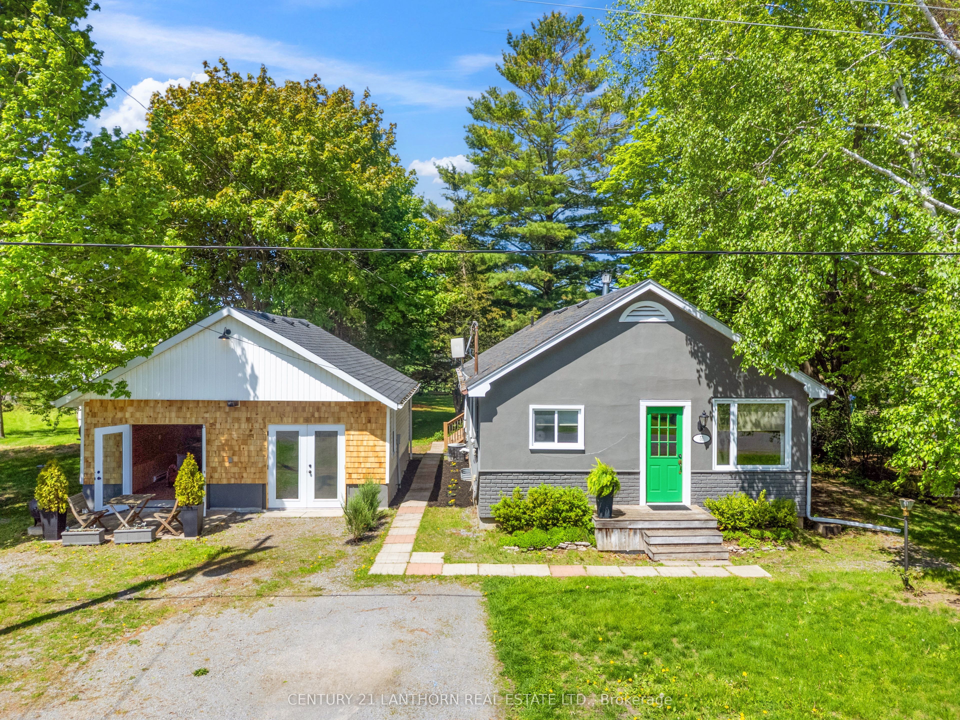 51 Consecon Main Street Property Photo 1