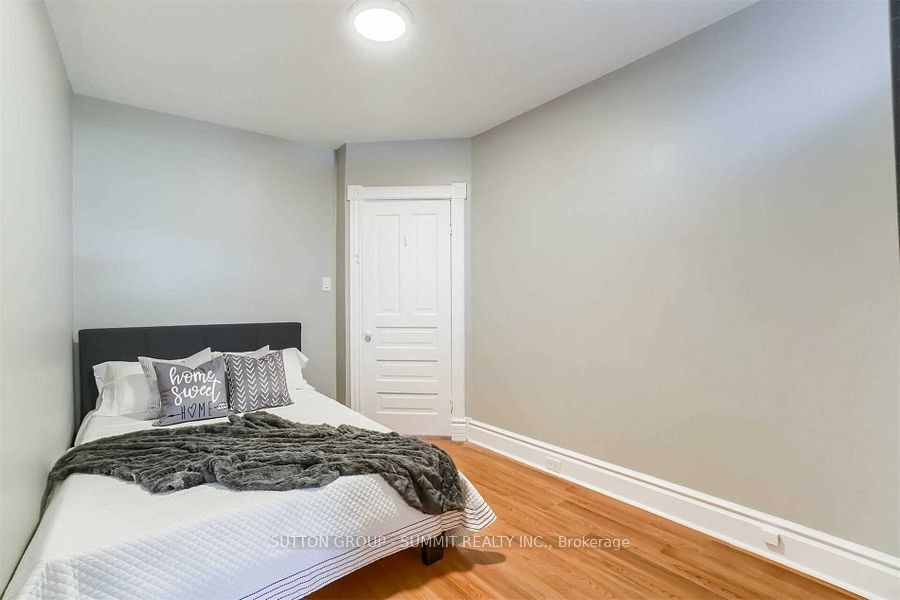 142 Waterloo Street Property Photo 15