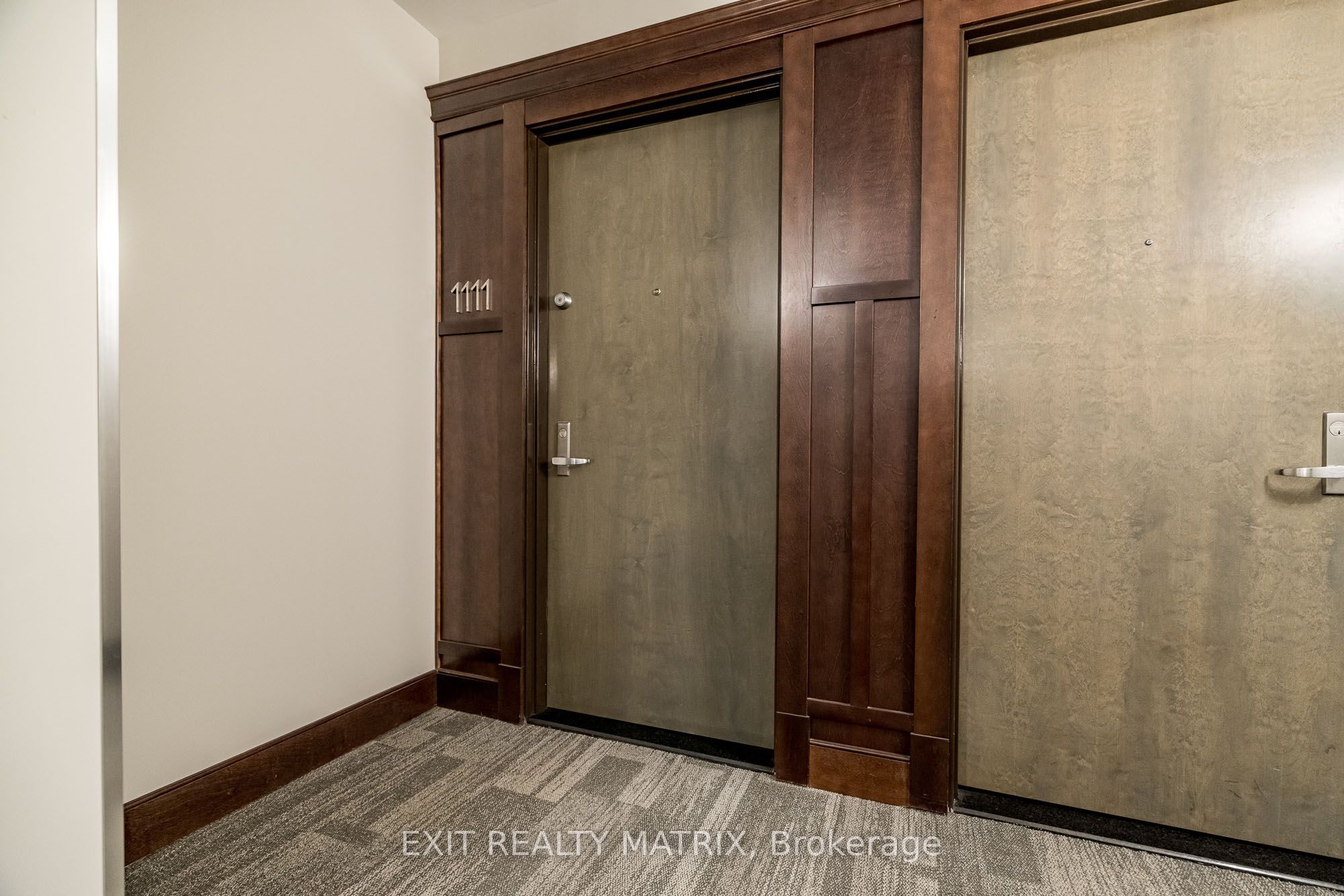 200 Besserer Street 1111 Property Photo 6