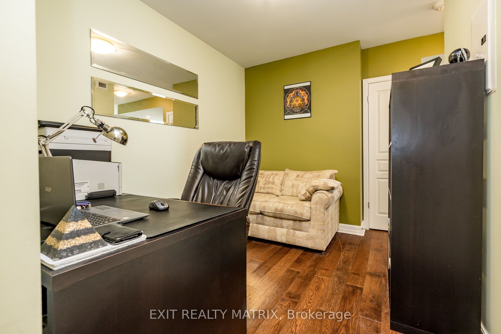200 Besserer Street 1111 Property Photo 17