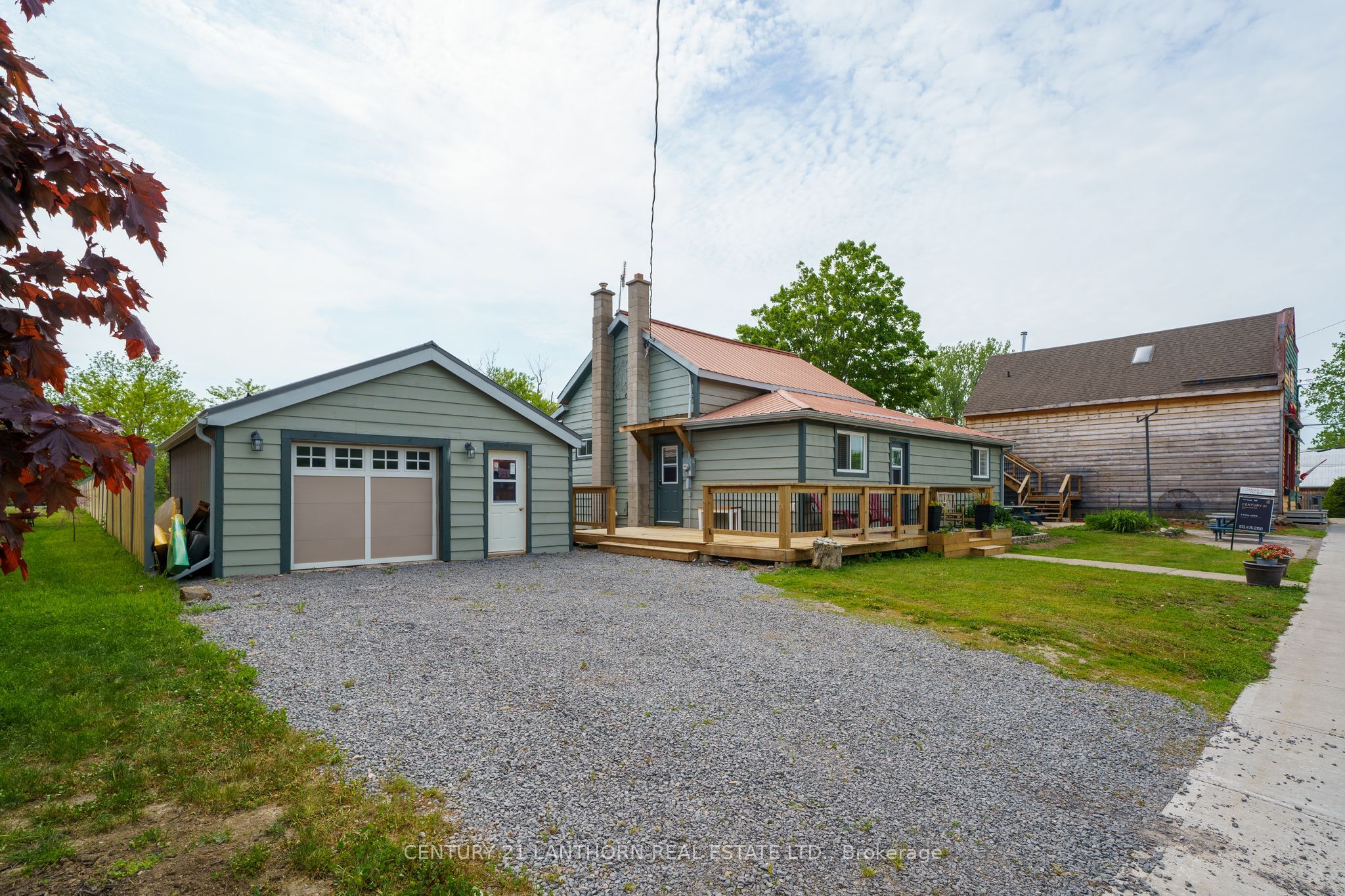 3047 County Rd 10 Property Photo 6