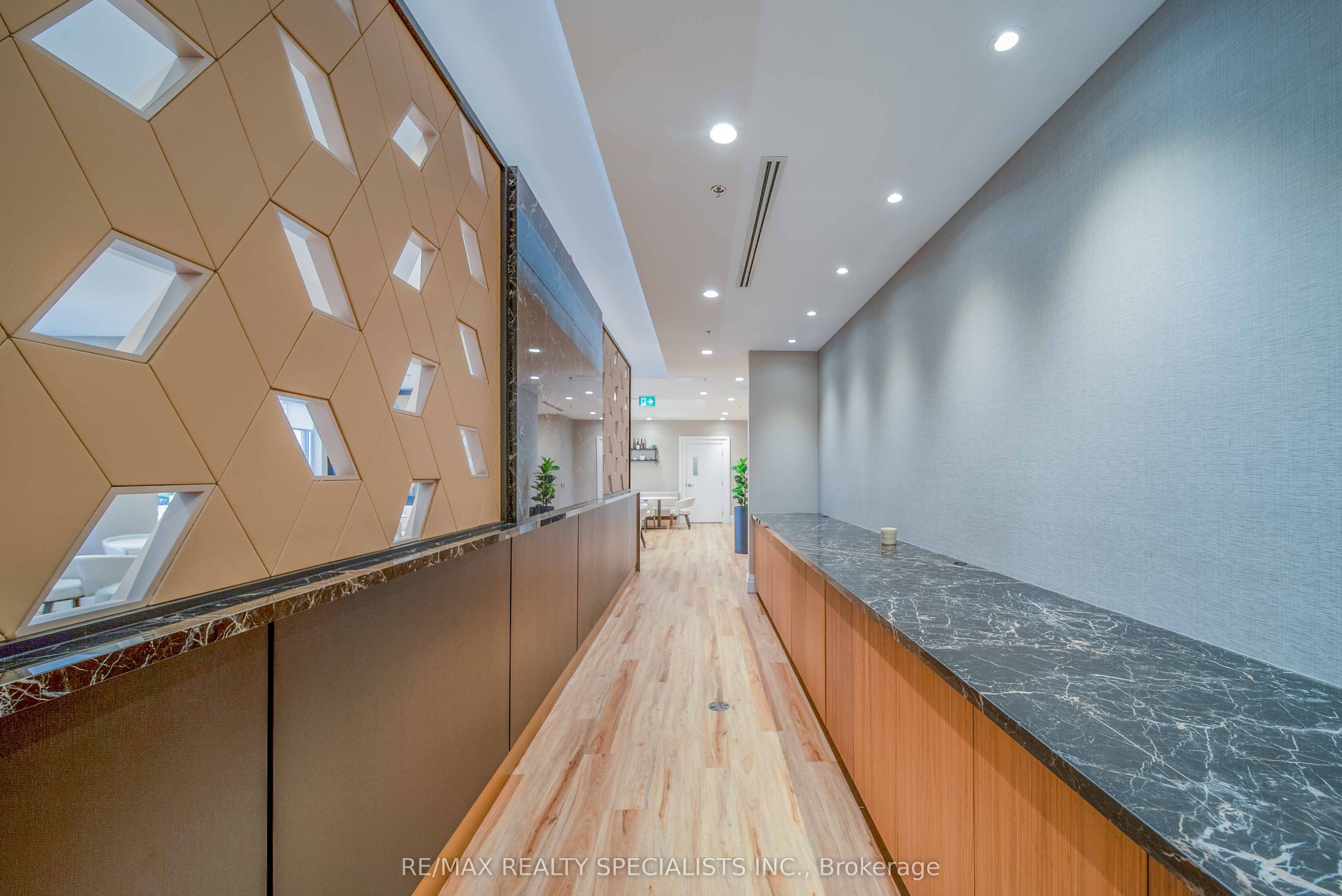 #restaurant - 5698 Main Street Property Photo 10