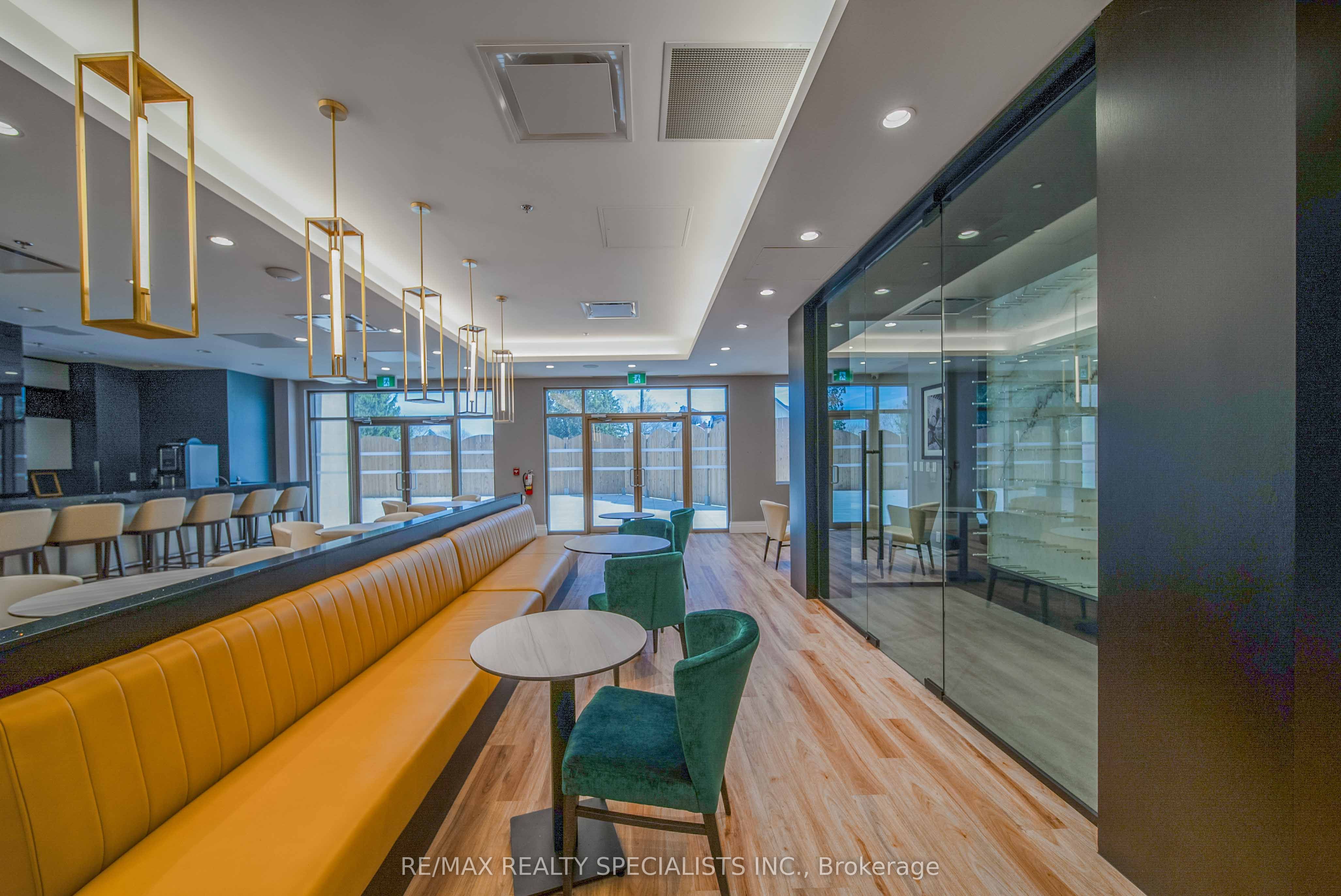 #restaurant - 5698 Main Street Property Photo 24