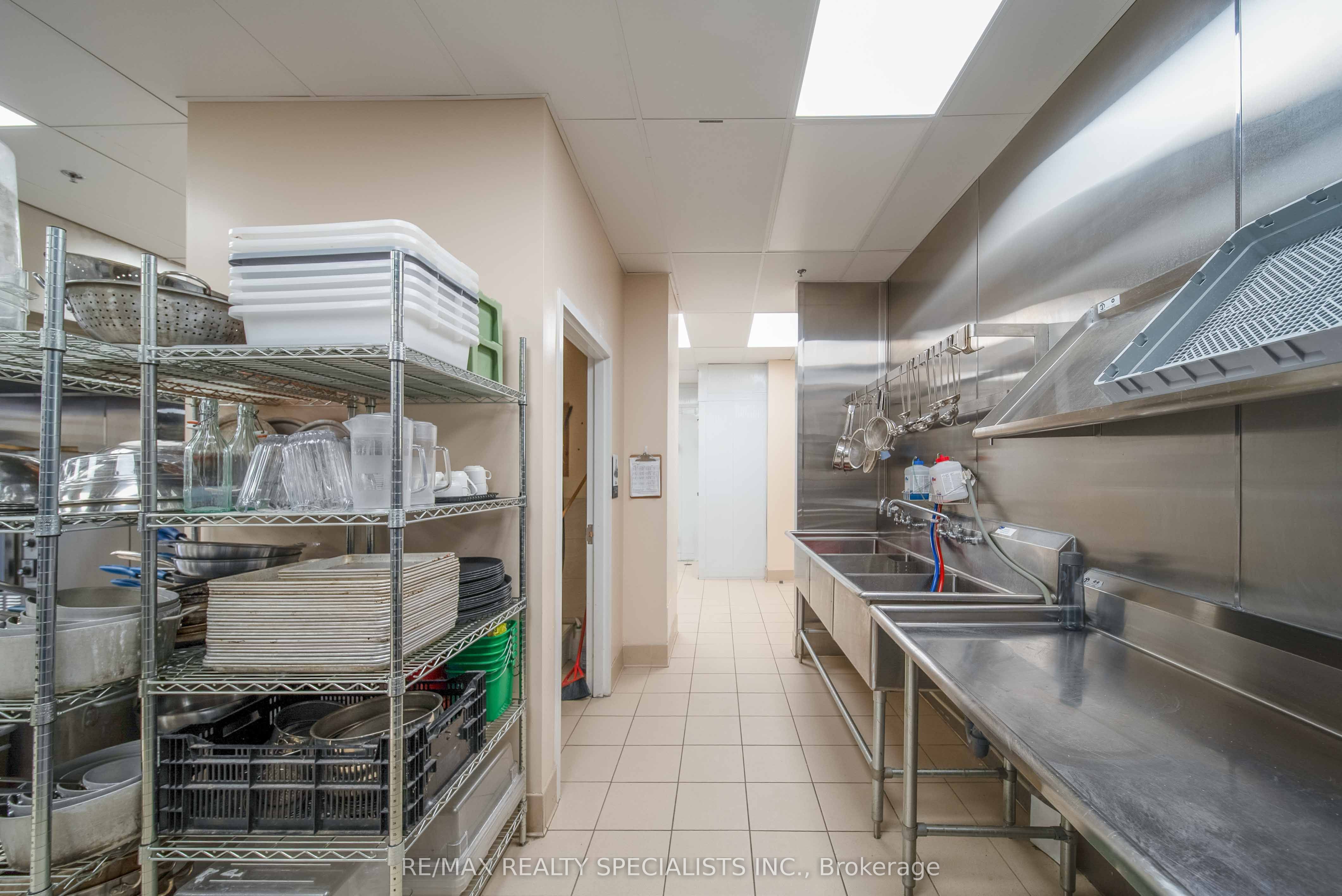 #restaurant - 5698 Main Street Property Photo 42