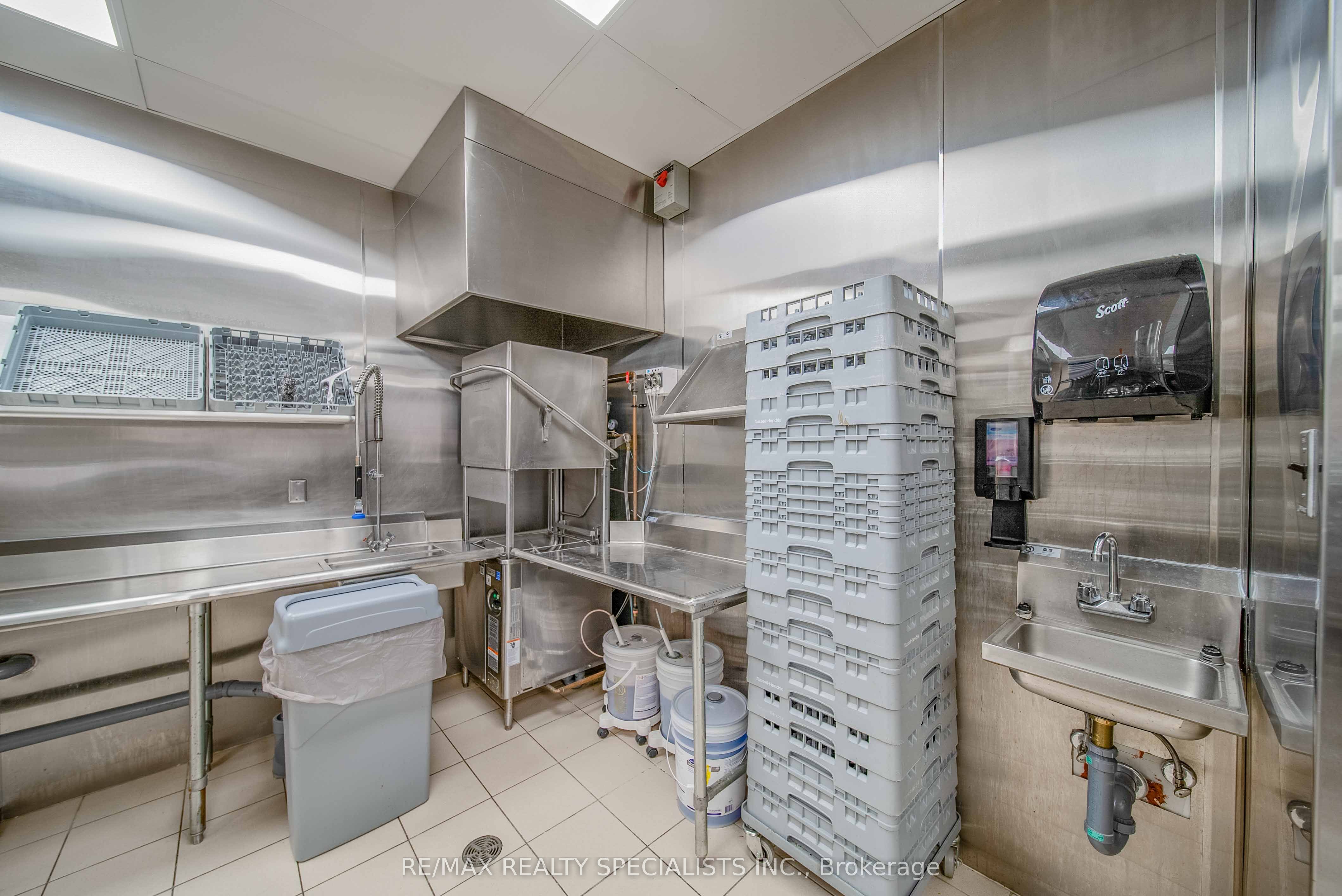 #restaurant - 5698 Main Street Property Photo 46