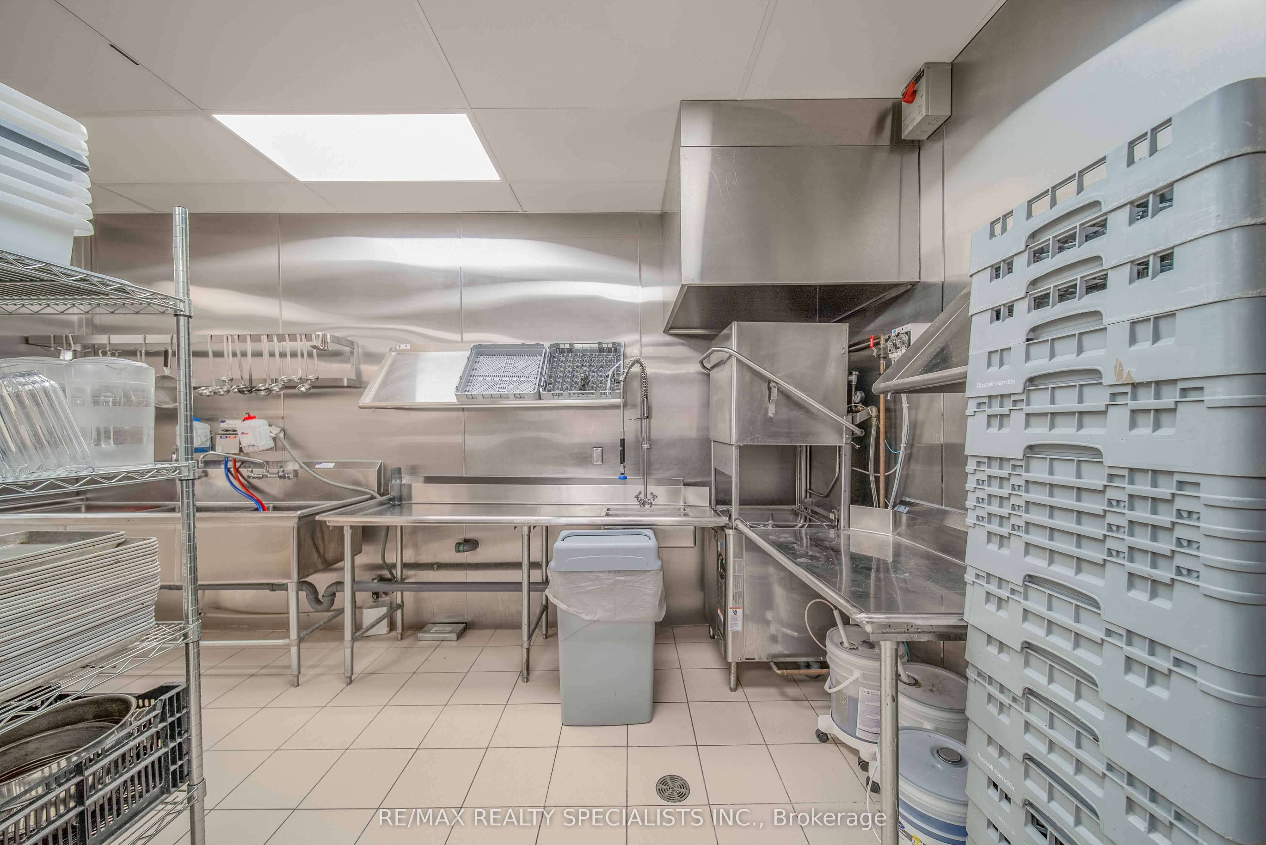 #restaurant - 5698 Main Street Property Photo 47