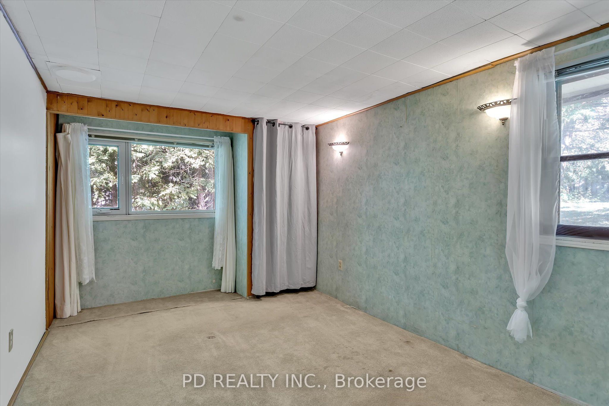 22 Evergreen Street Property Photo 20