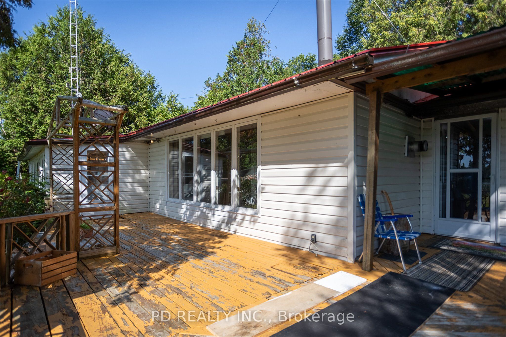 22 Evergreen Street Property Photo 35