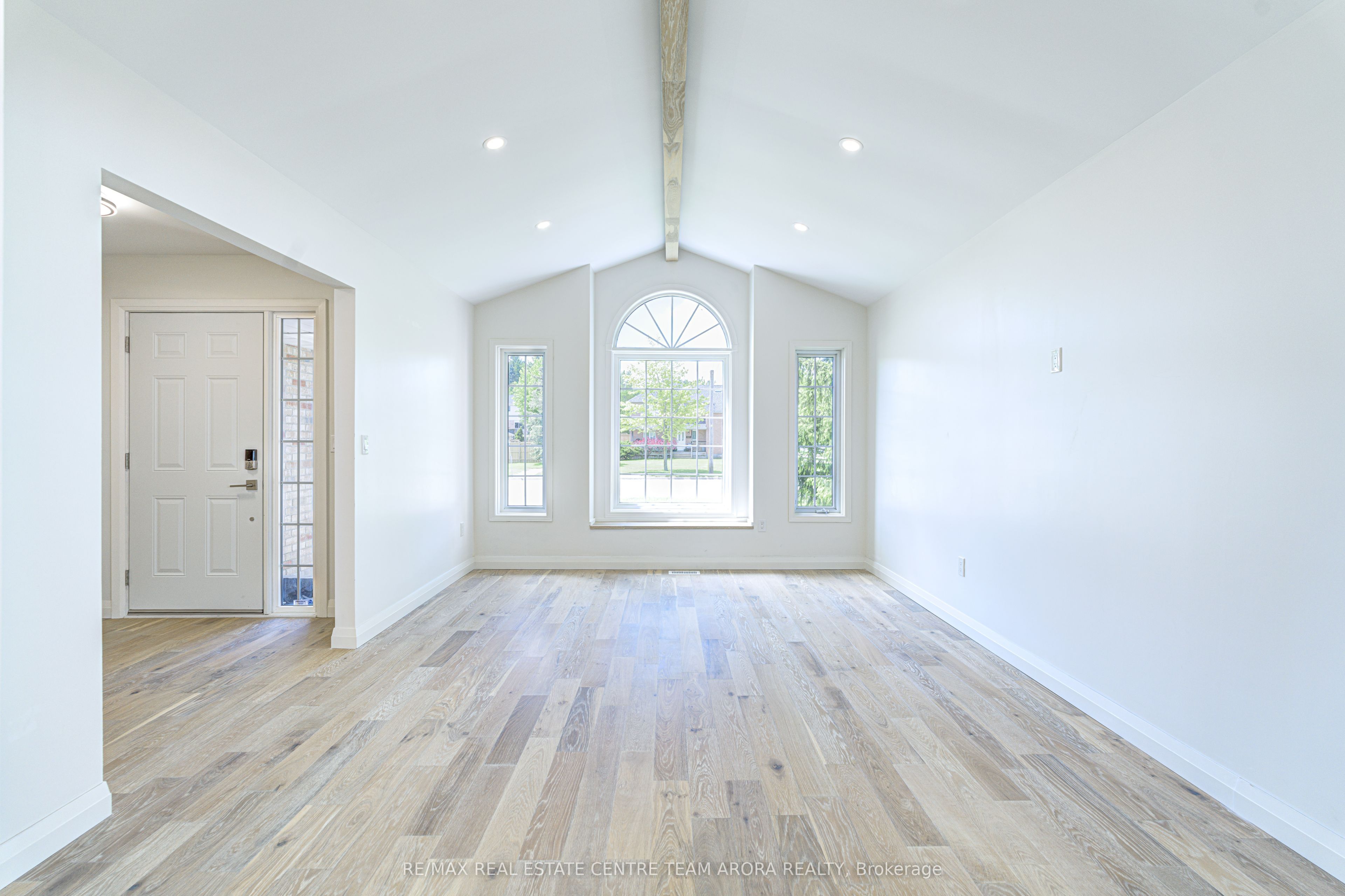230 Elmira Road Property Photo 3