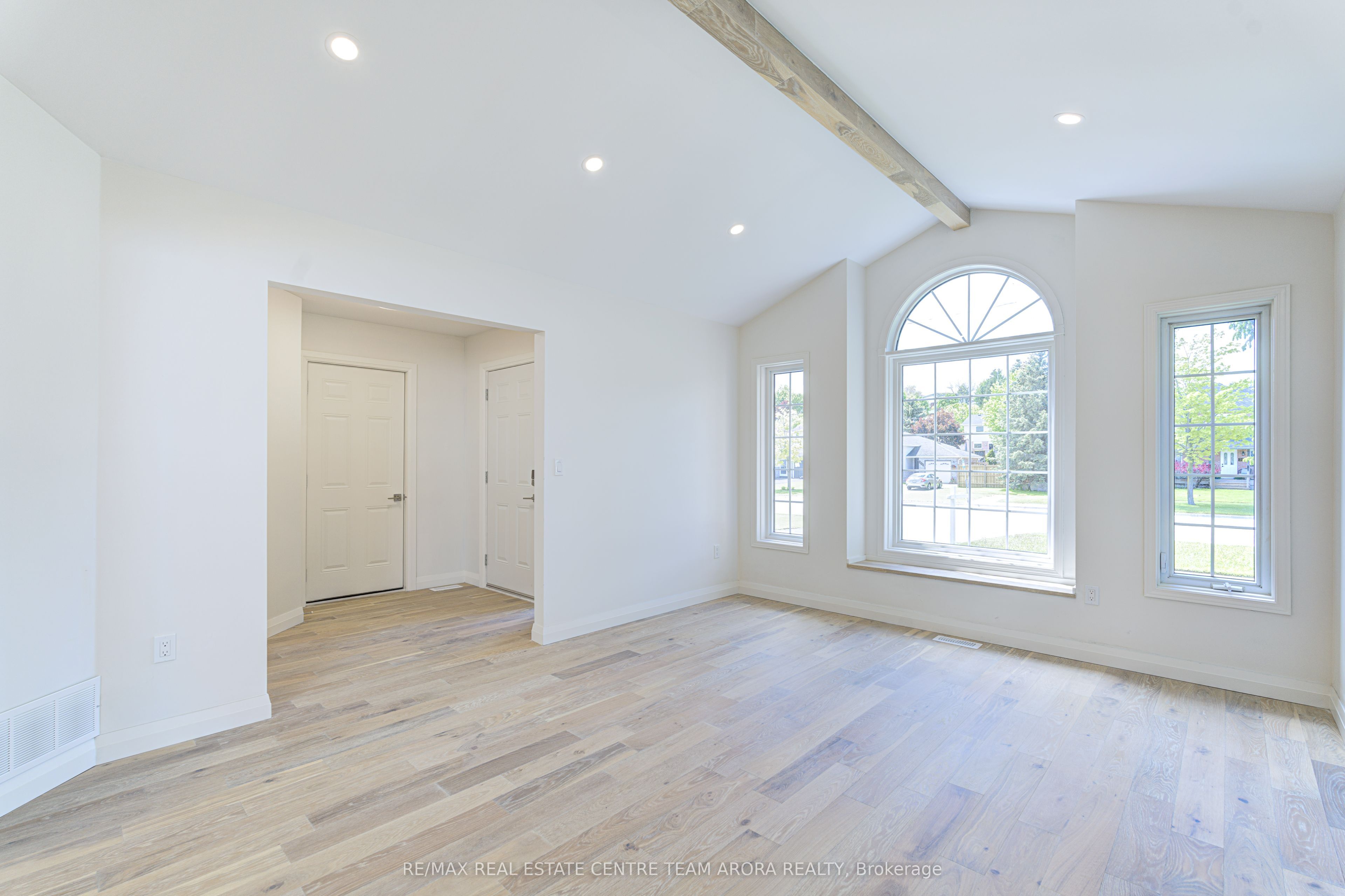 230 Elmira Road Property Photo 5