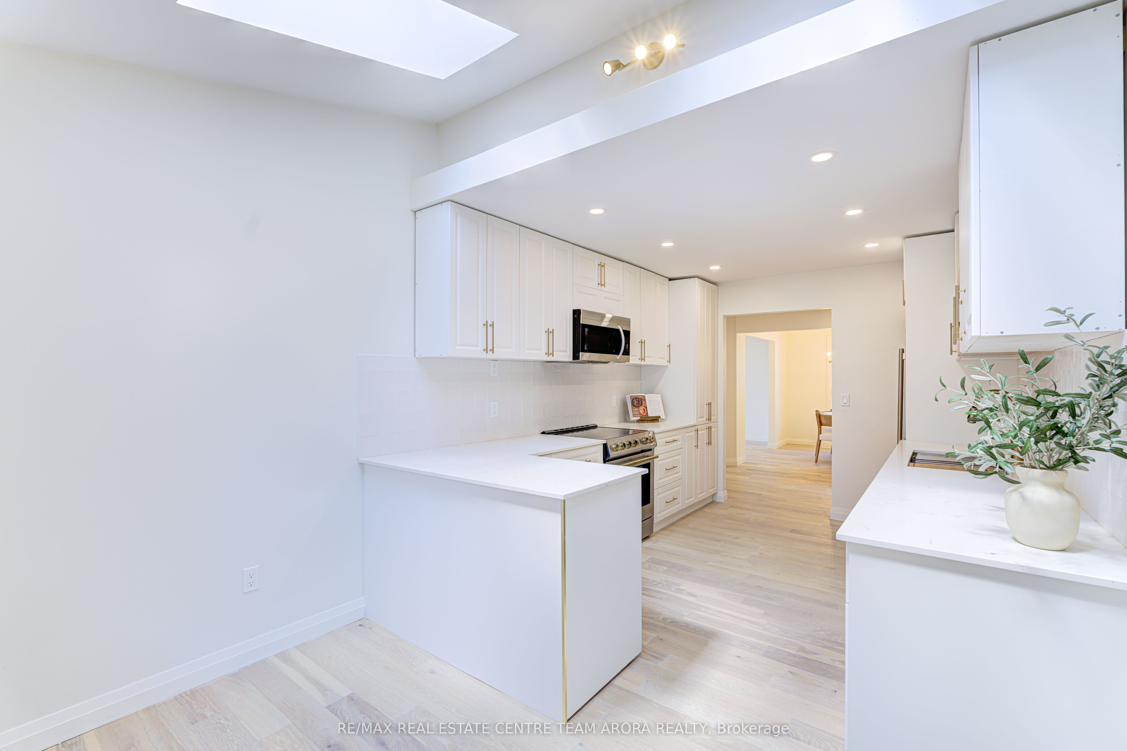 230 Elmira Road Property Photo 12