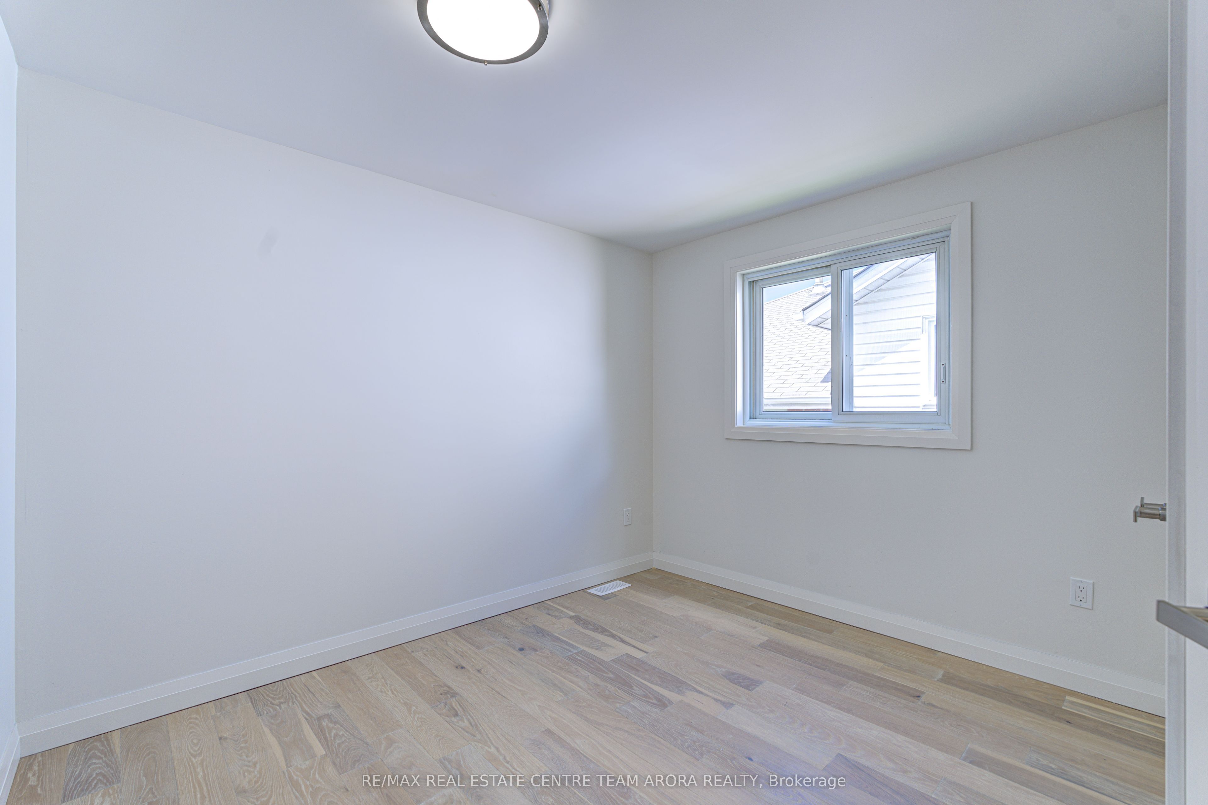 230 Elmira Road Property Photo 22