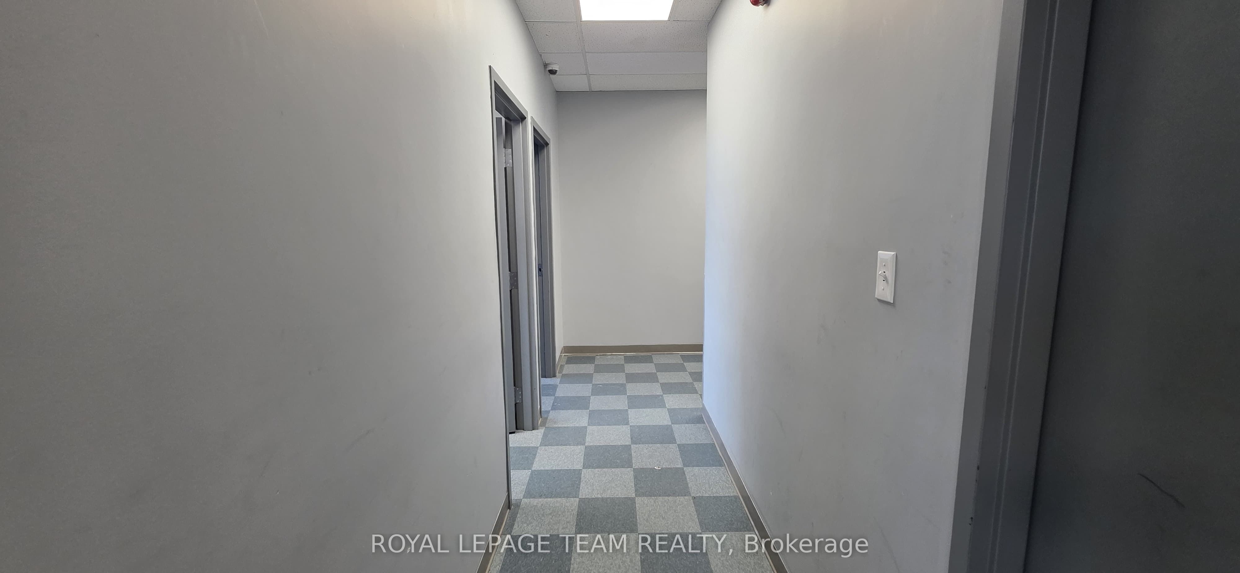 1800 Bank Street 205 Property Photo 5