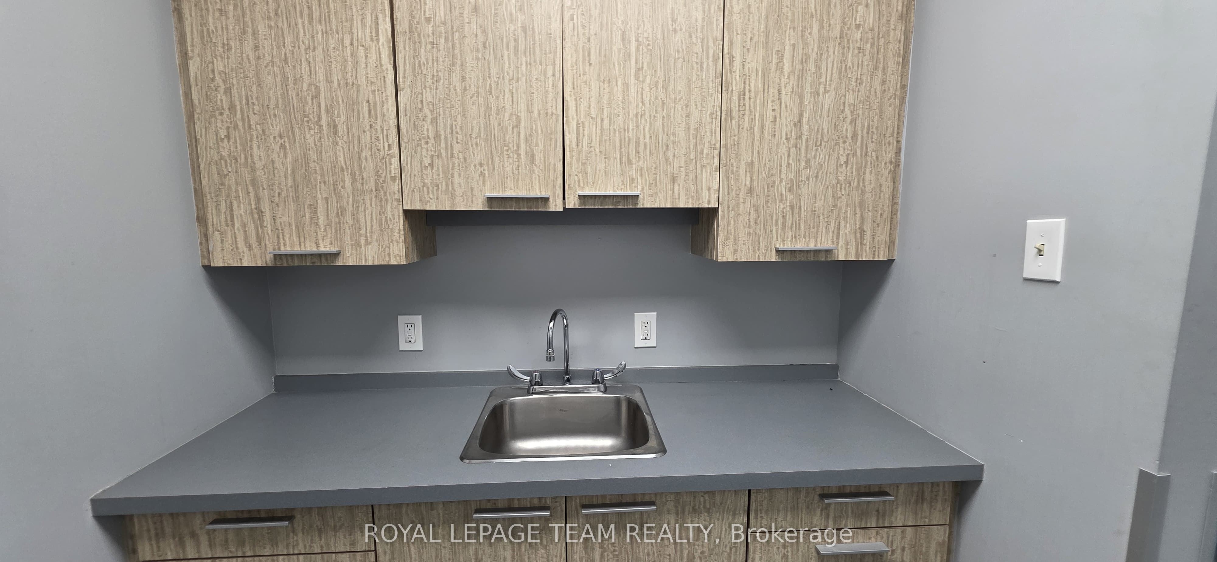 1800 Bank Street 205 Property Photo 12