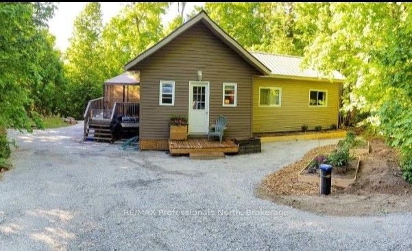 1145 Chelsea Lane Property Photo 1