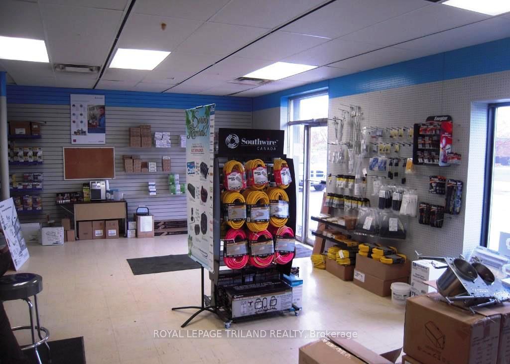 6 Duckworth Avenue Property Photo 2