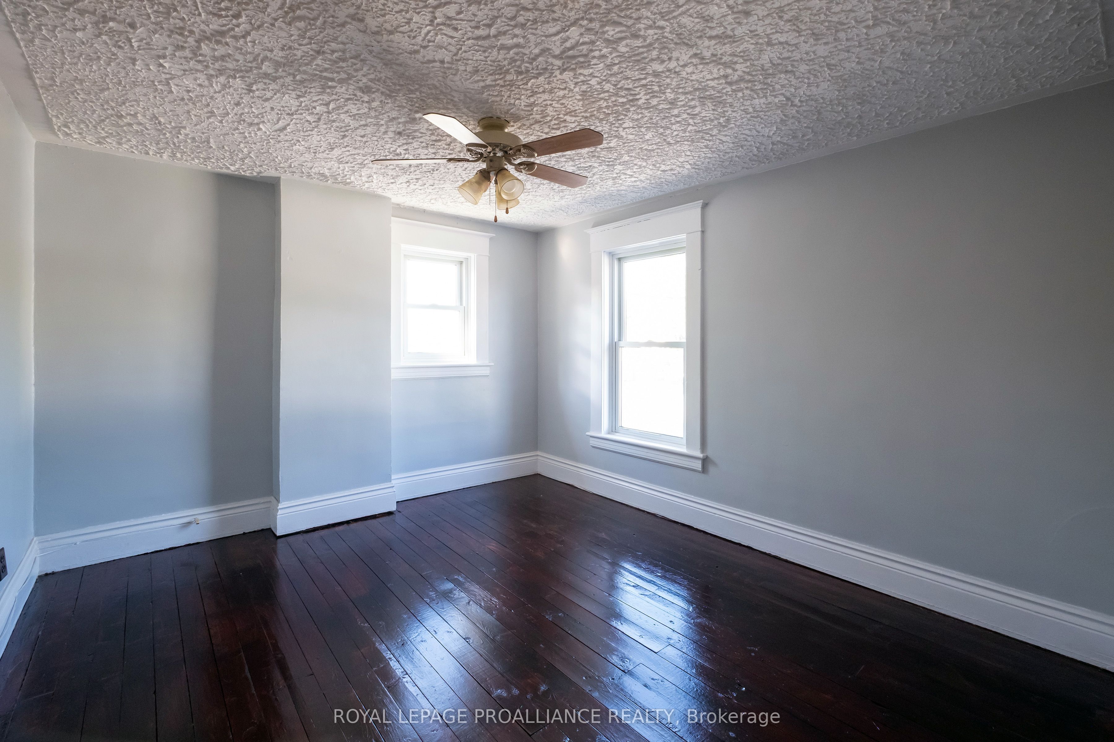 5 Albion Street Property Photo 20