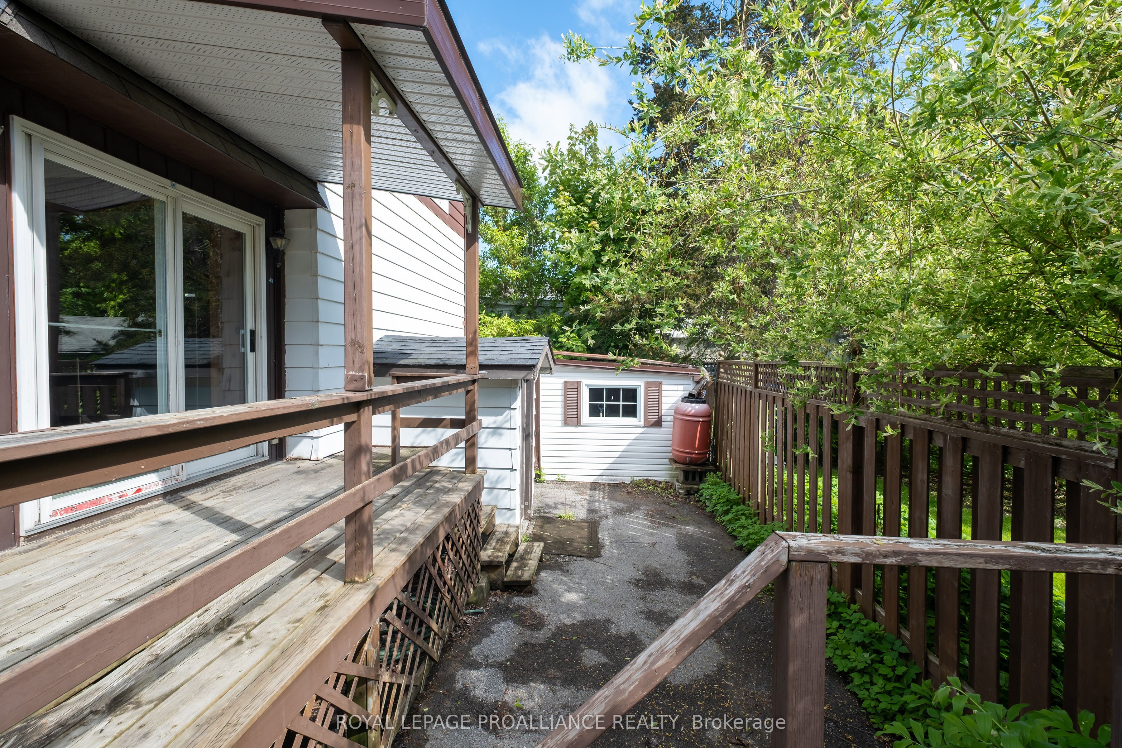 5 Albion Street Property Photo 35