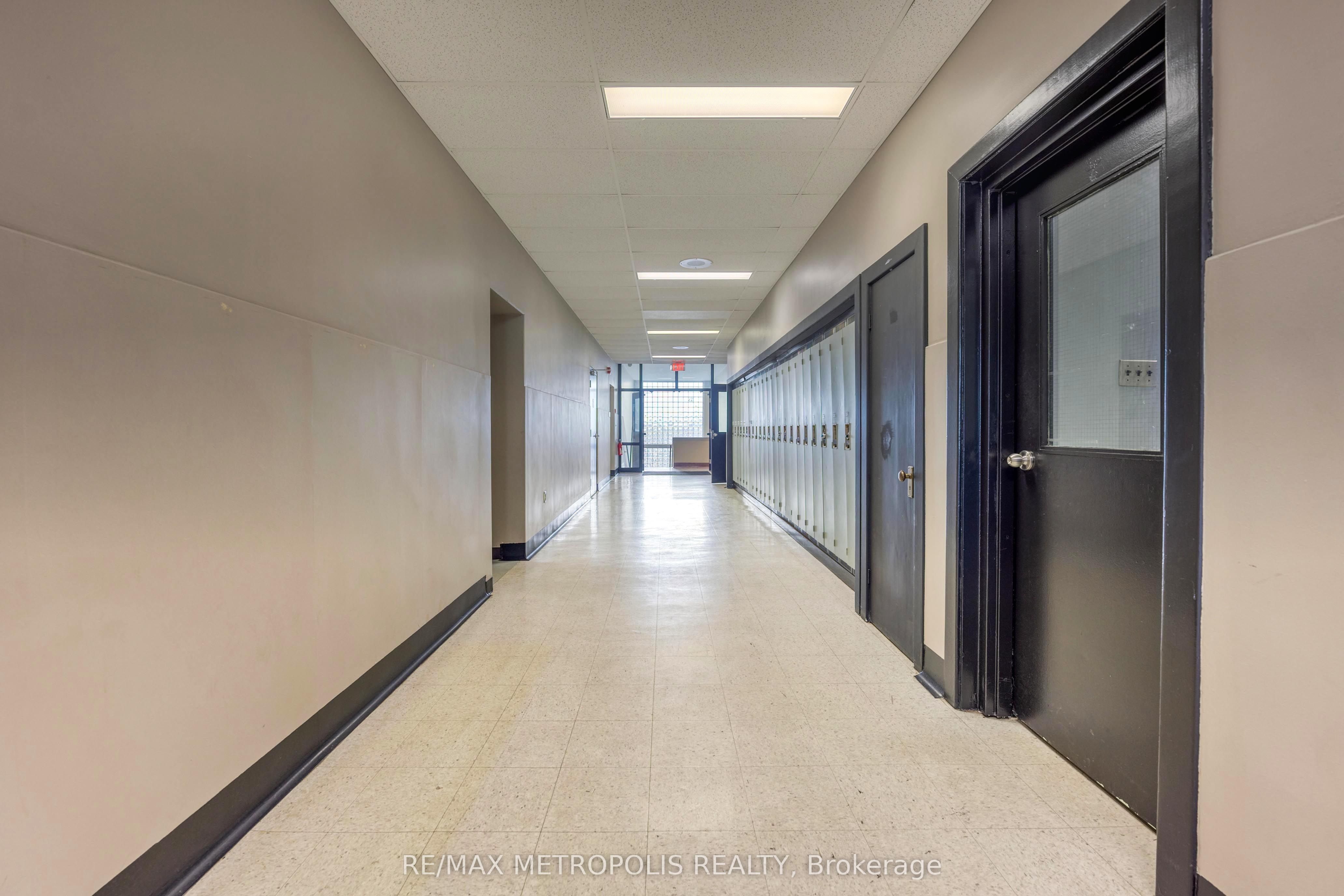 #a Upper - 109 Durand Street Property Photo 21