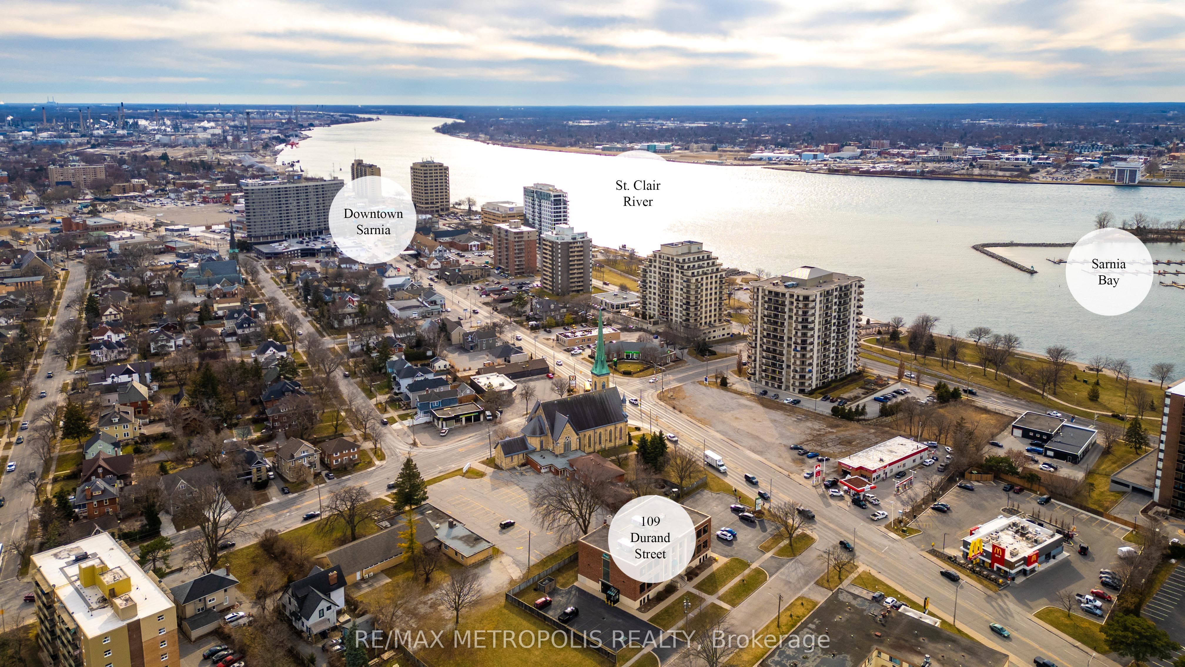 #a Upper - 109 Durand Street Property Photo 33