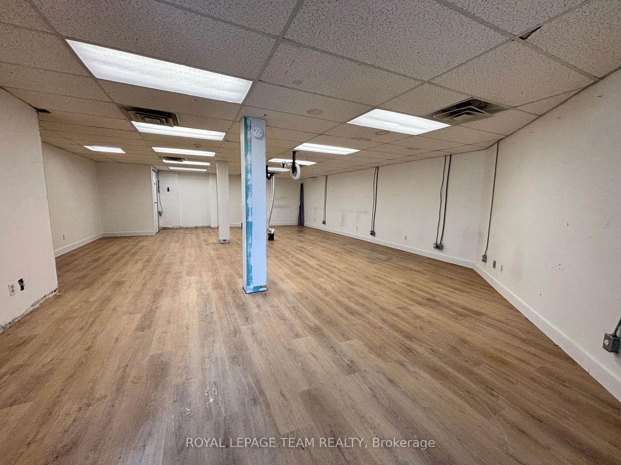 5450 Canotek Rd Property Photo 3
