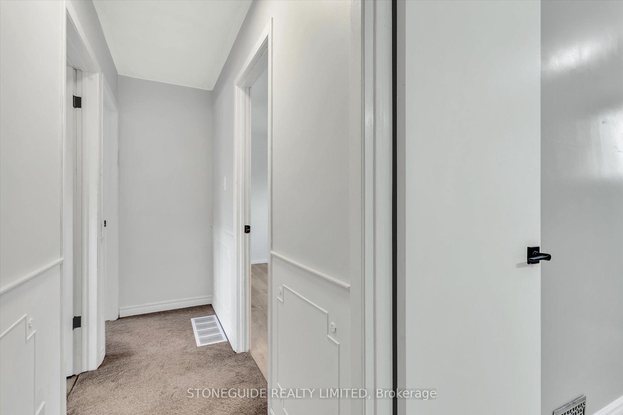 2515 Edgewood Park Property Photo 19