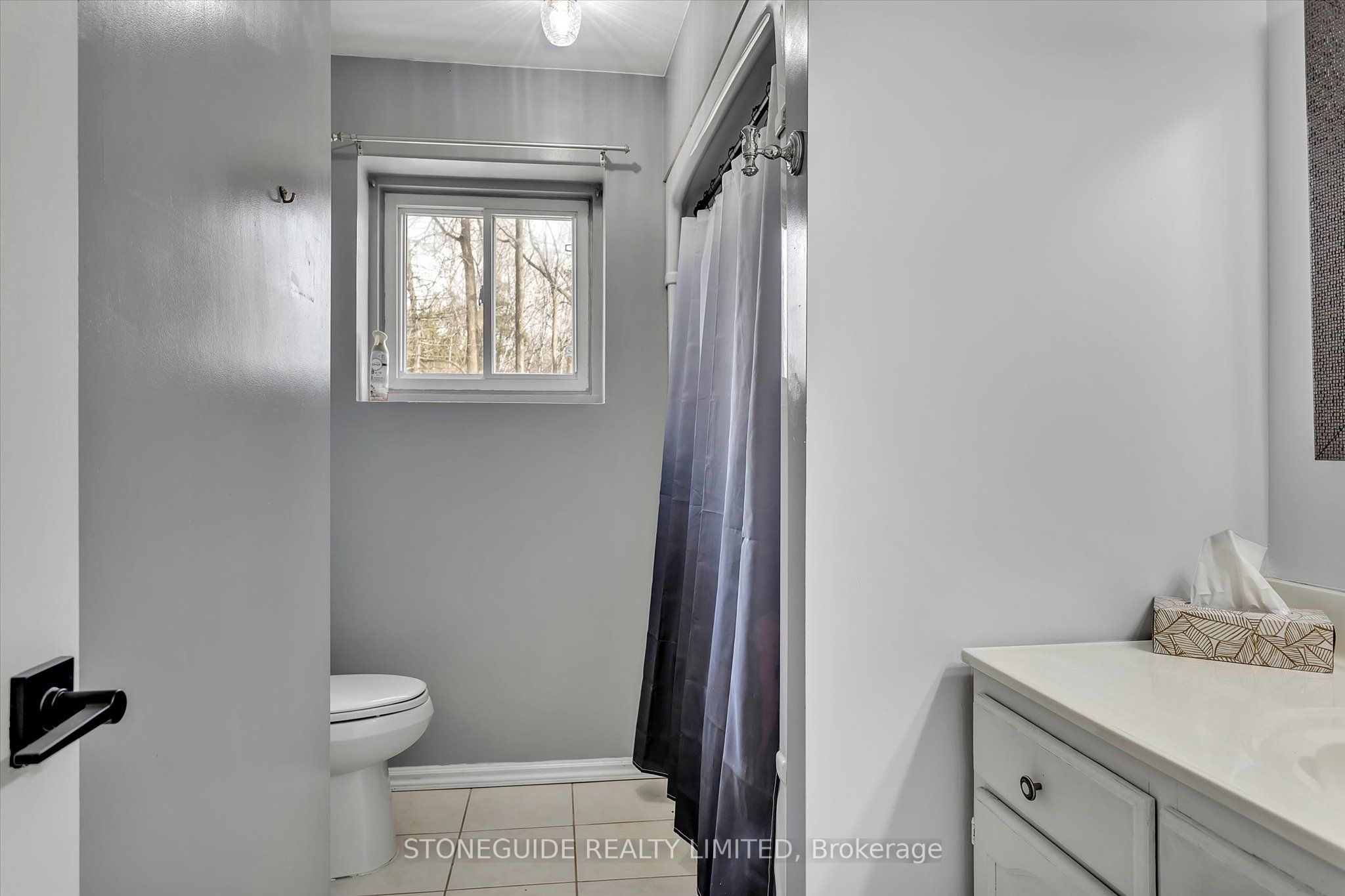2515 Edgewood Park Property Photo 21