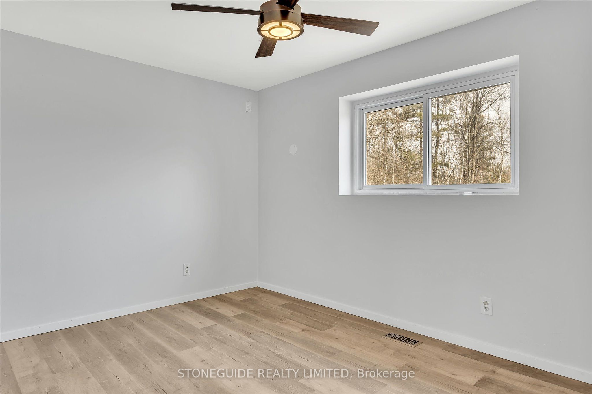 2515 Edgewood Park Property Photo 22