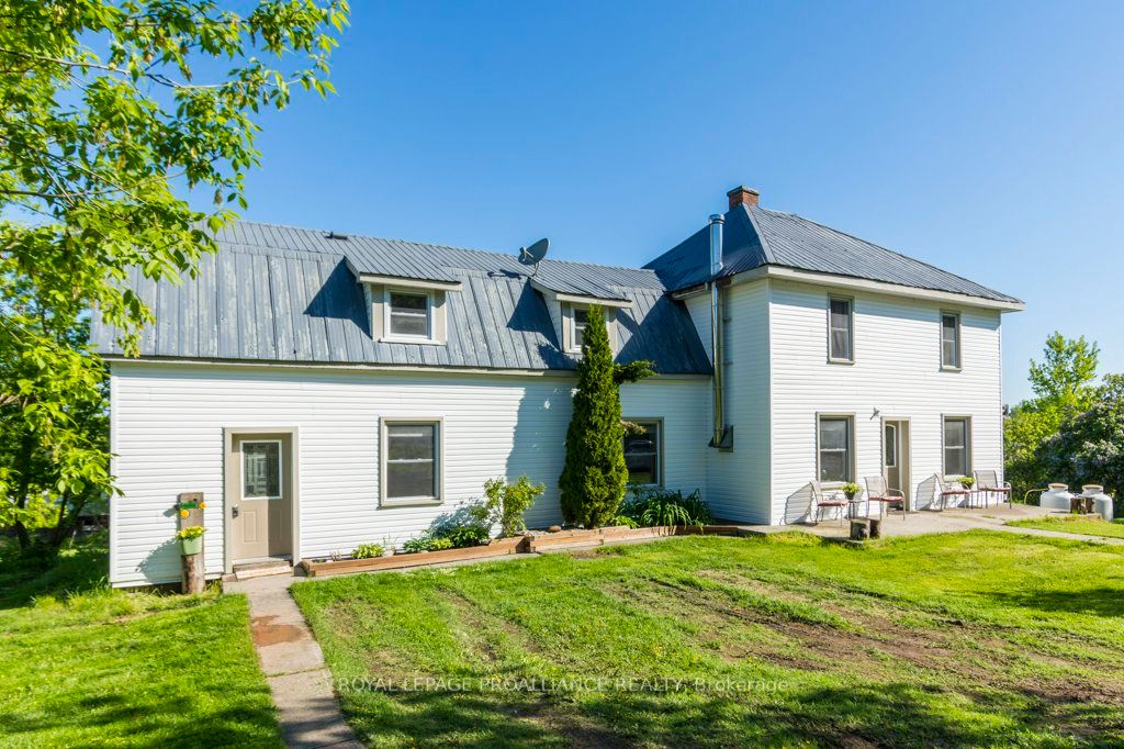 1780 Victoria Road Property Photo 1