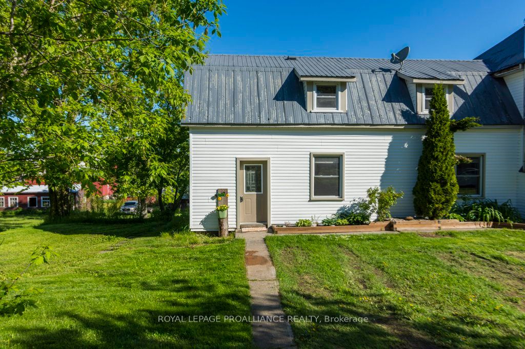 1780 Victoria Road Property Photo 2