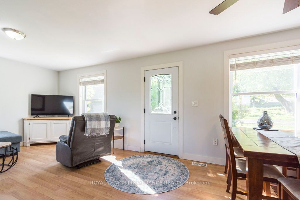 1780 Victoria Road Property Photo 5