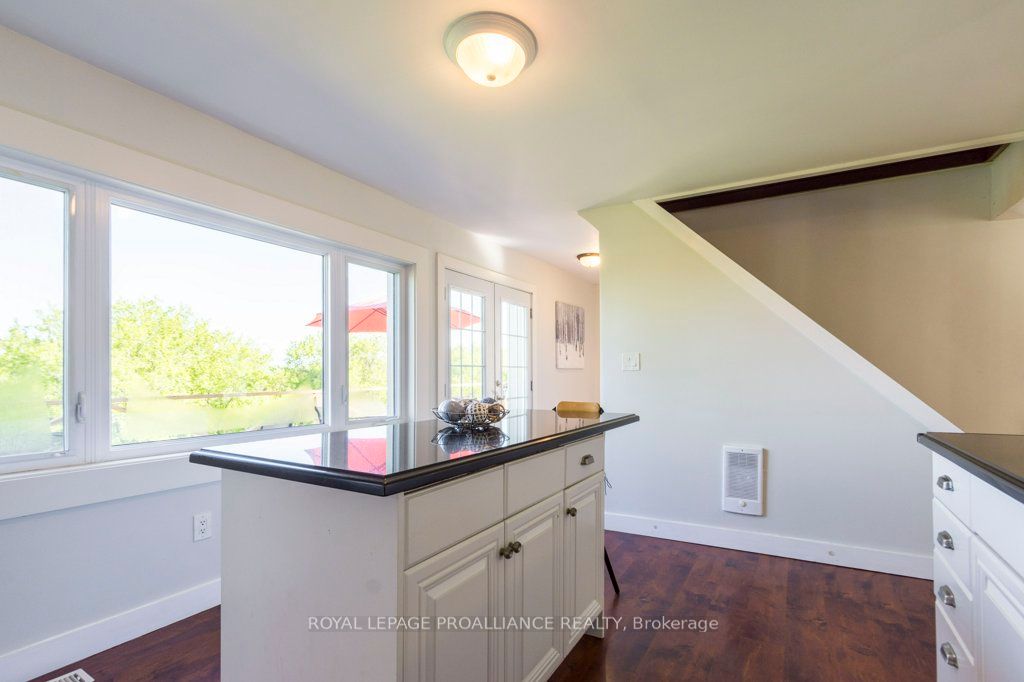 1780 Victoria Road Property Photo 12