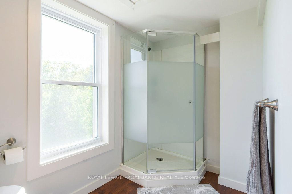 1780 Victoria Road Property Photo 28