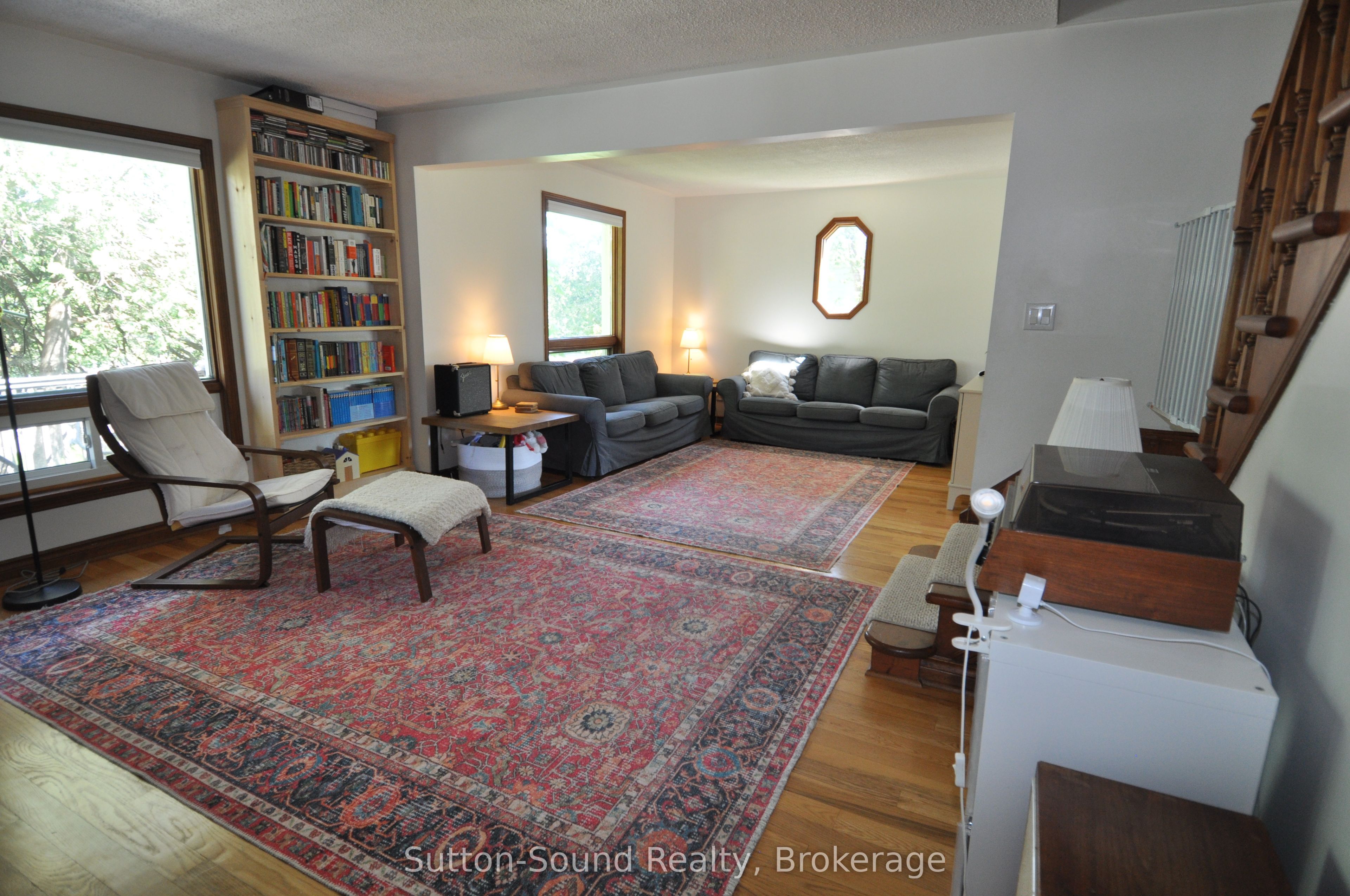 444 Balmy Beach Road Property Photo 6
