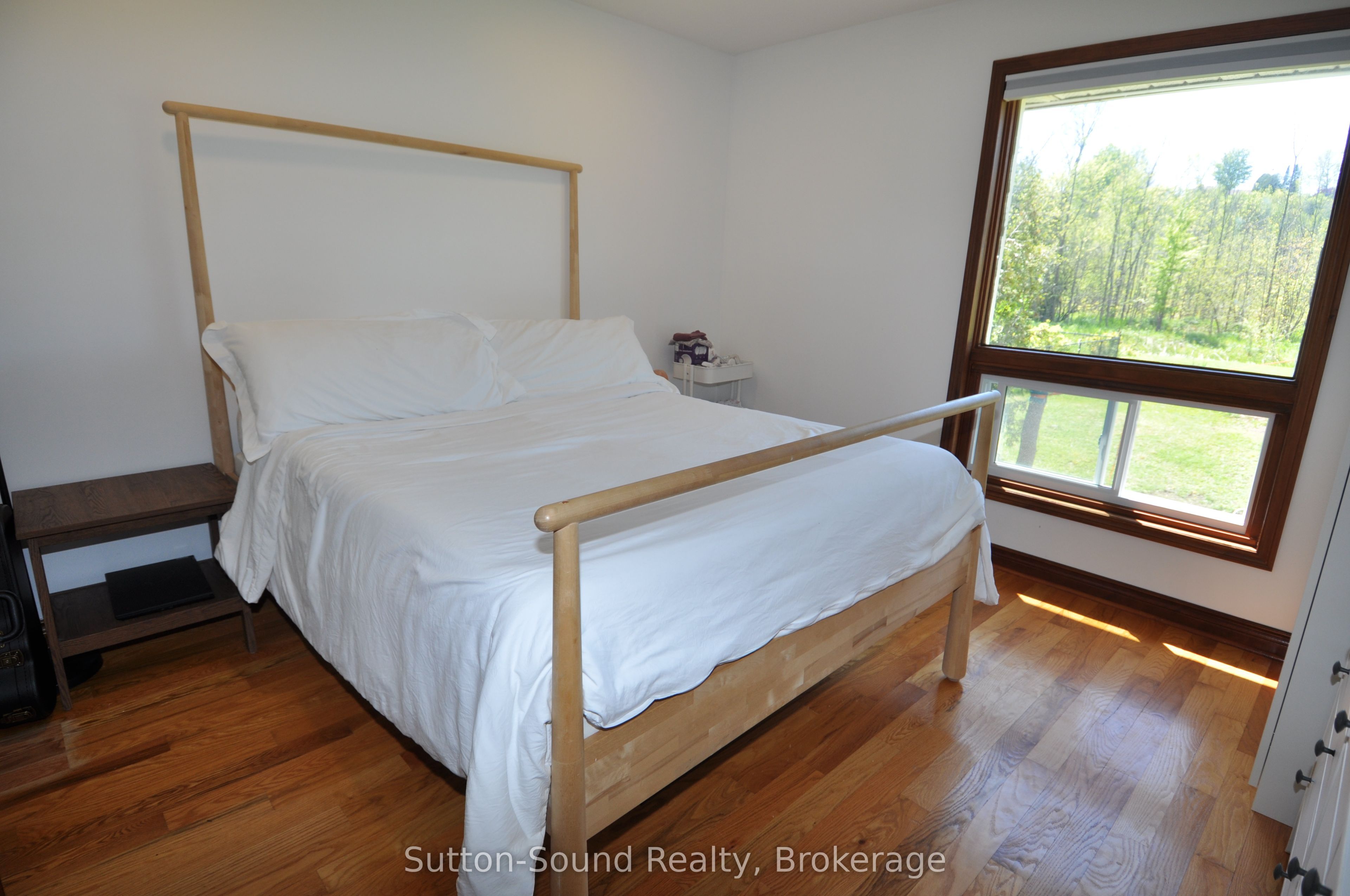 444 Balmy Beach Road Property Photo 19