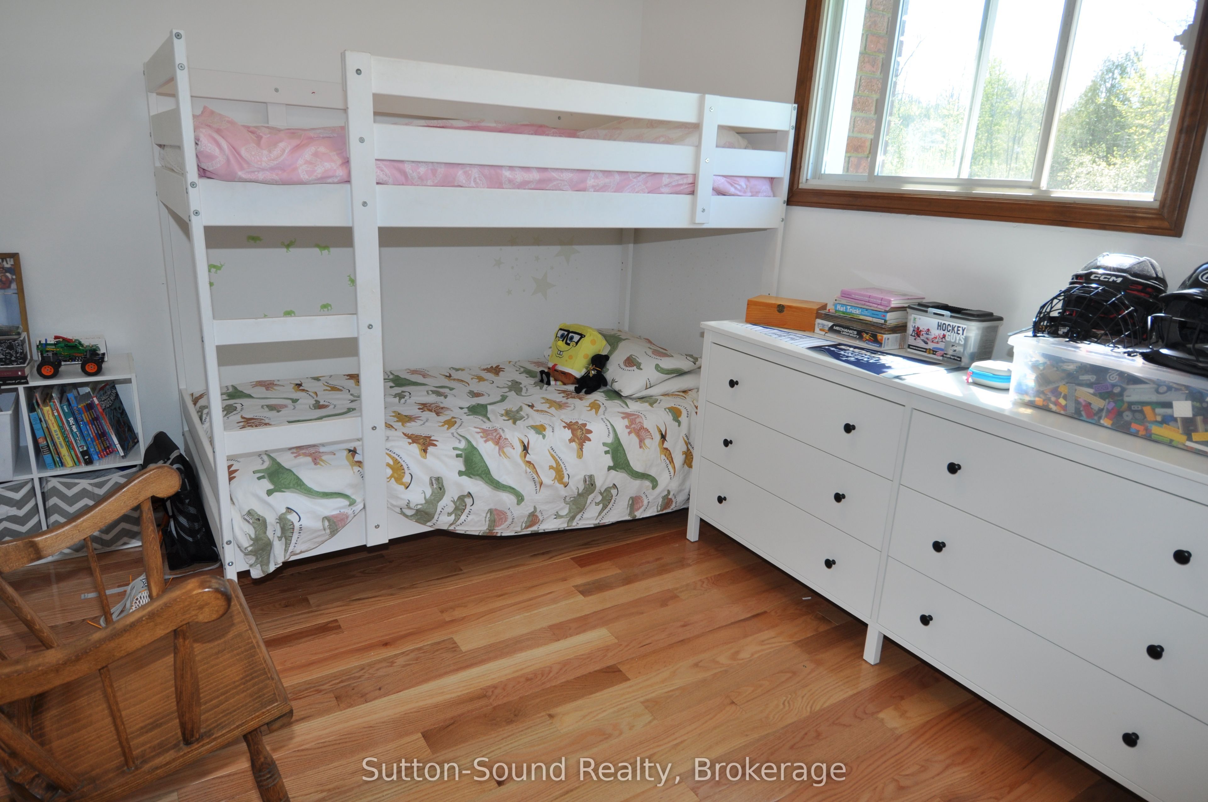 444 Balmy Beach Road Property Photo 21