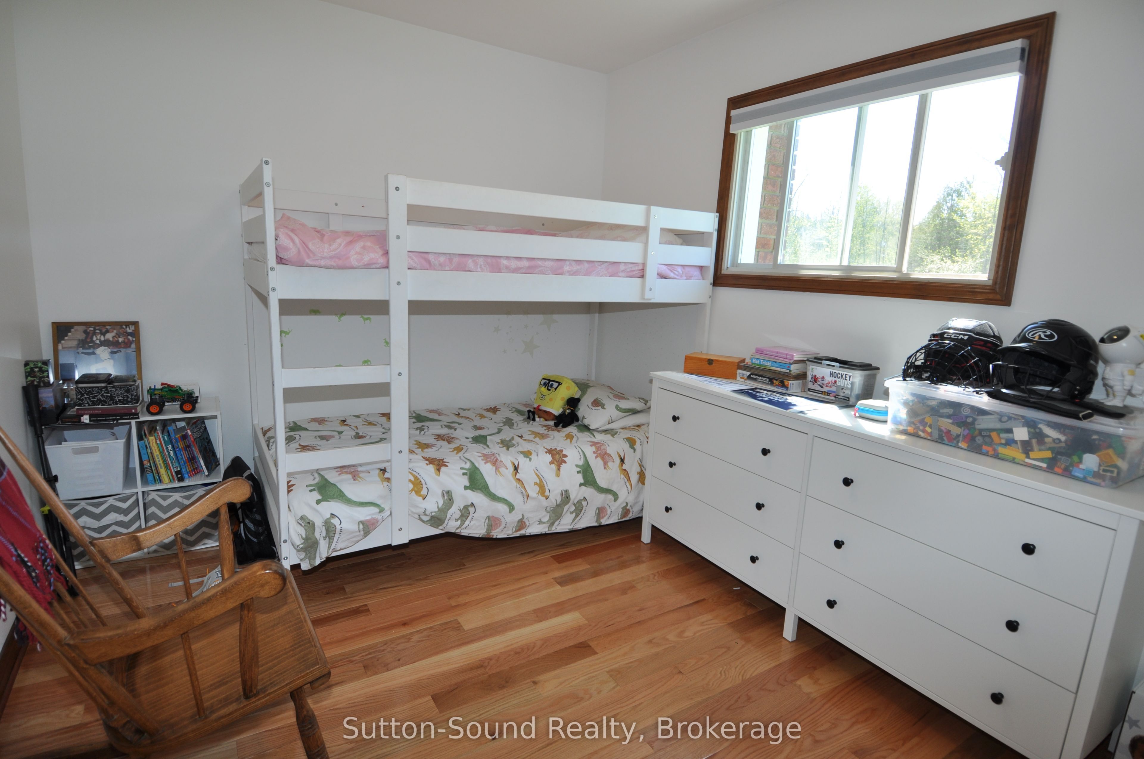 444 Balmy Beach Road Property Photo 22