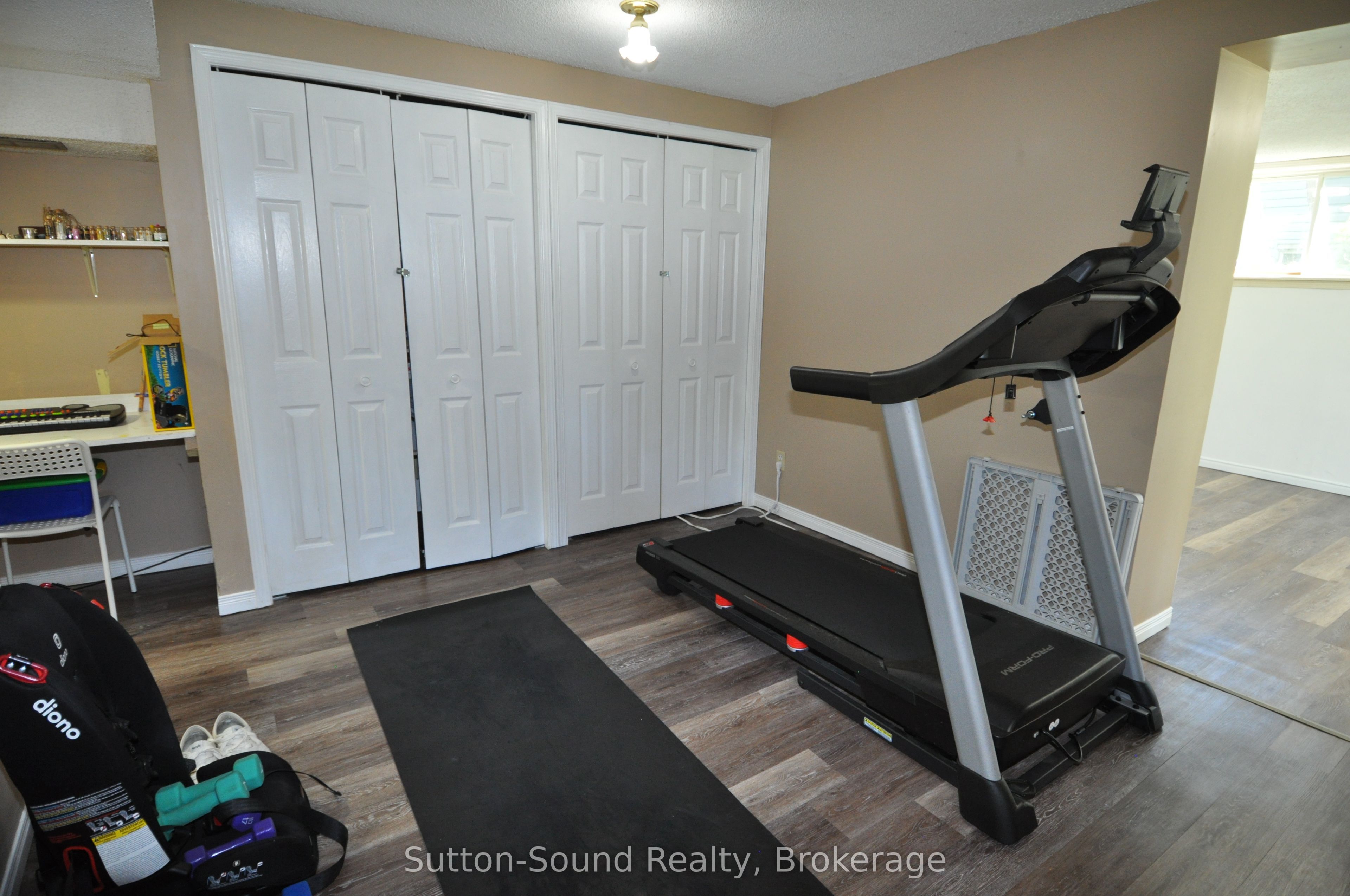 444 Balmy Beach Road Property Photo 30