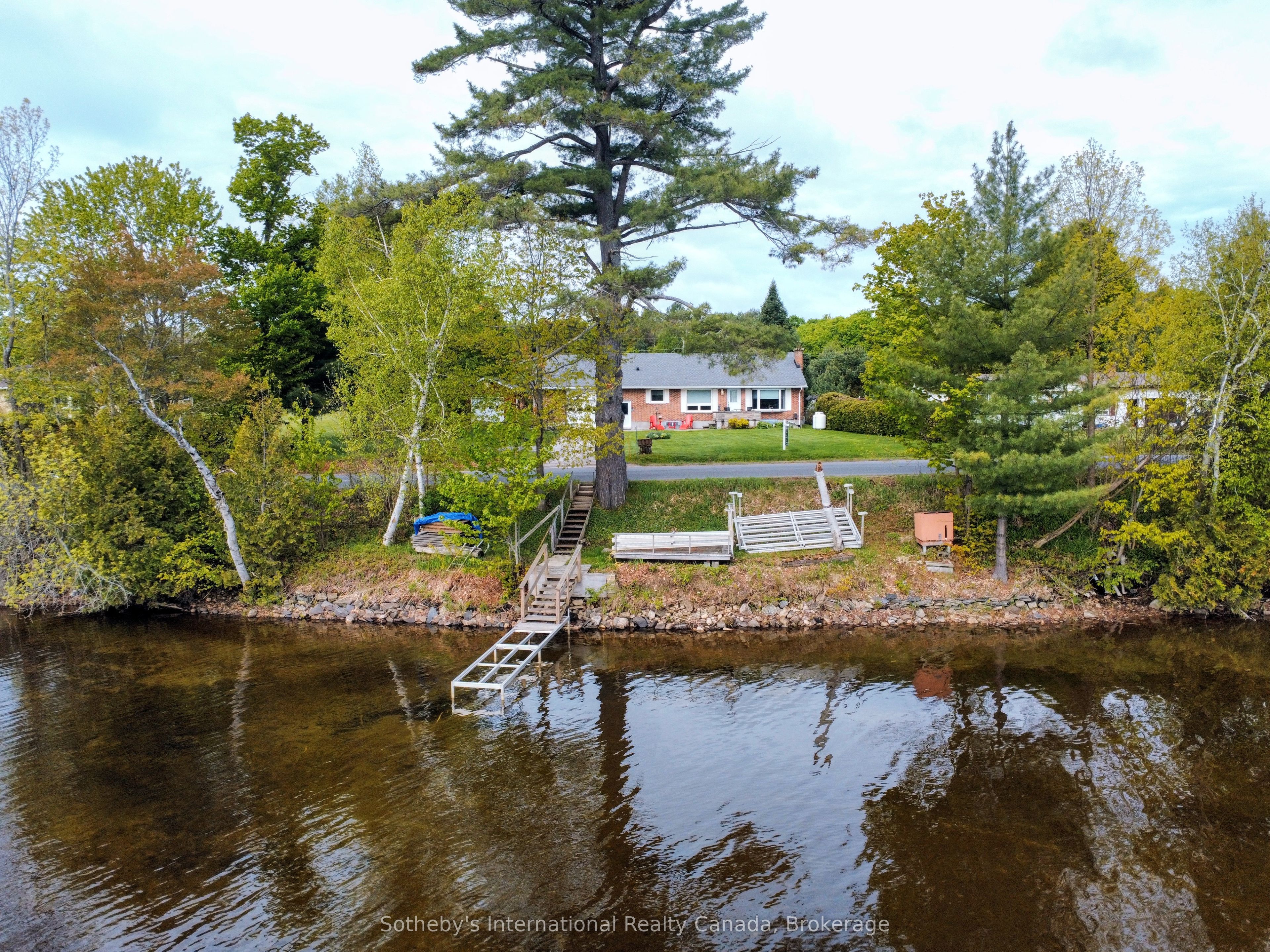 1179 St Peters Road Property Photo 4