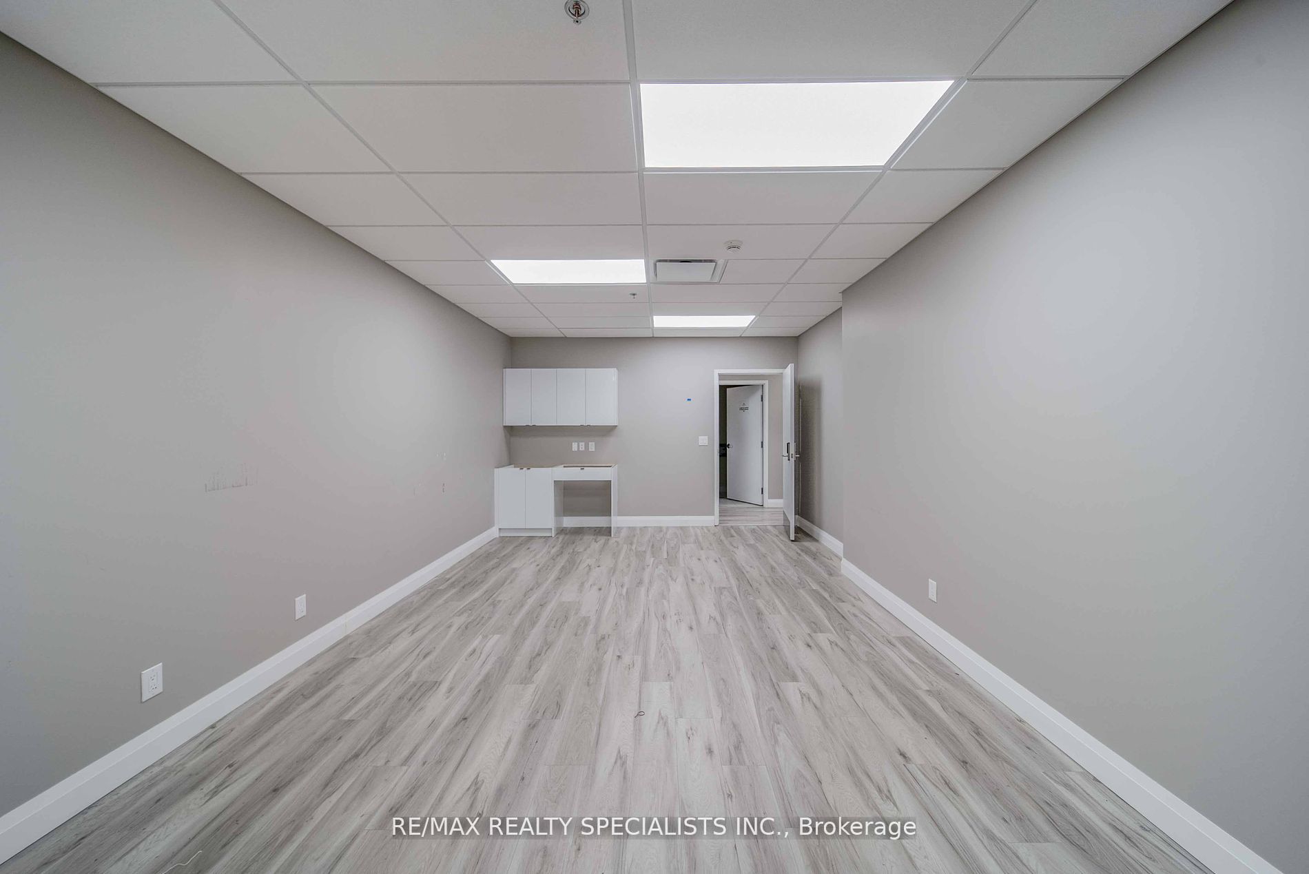 #medical - 5698 Main Street Property Photo 13